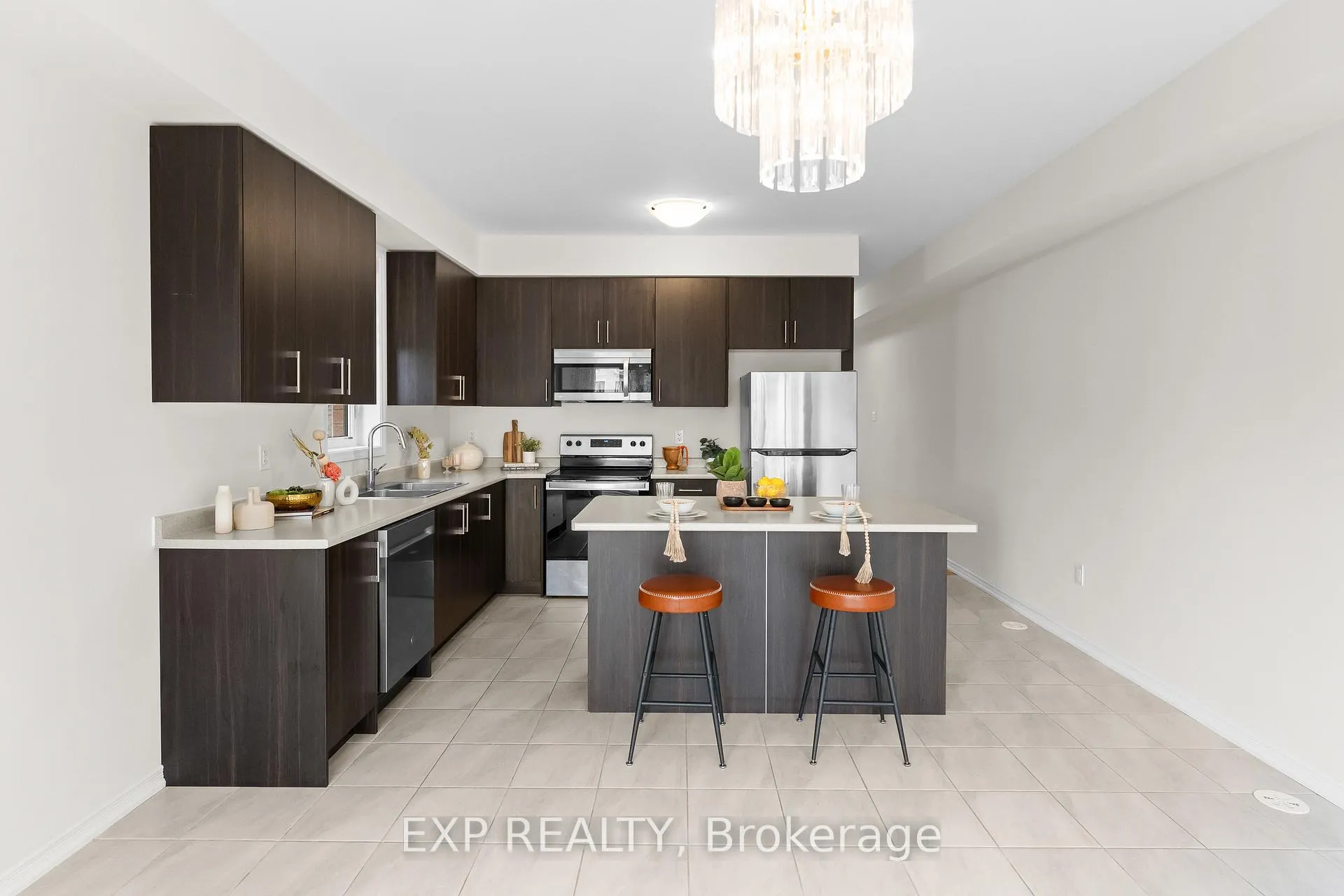 Photo 18 of Unit 35, 8317 Mulberry Drive, Niagara Falls, Brown — HOMEH