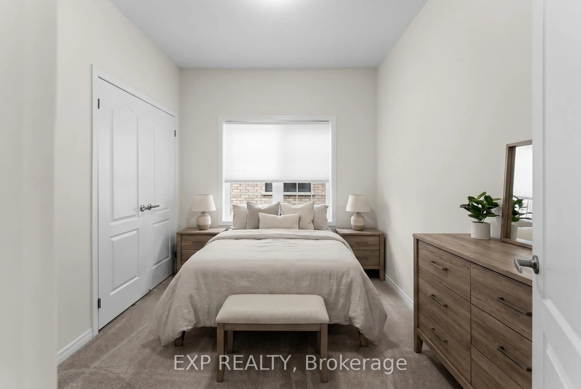 Photo 27 of Unit 35, 8317 Mulberry Drive, Niagara Falls, Brown — HOMEH