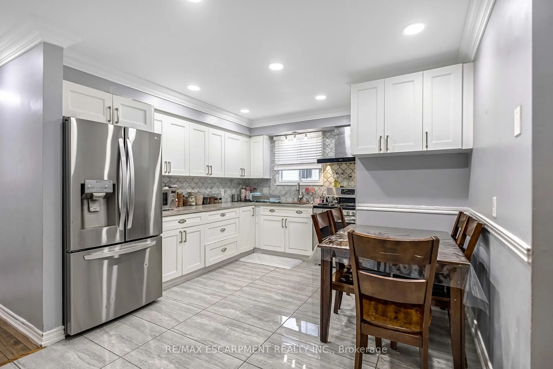 Photo 11 of 70 Ossington Drive, Hamilton, Broughton — HOMEH
