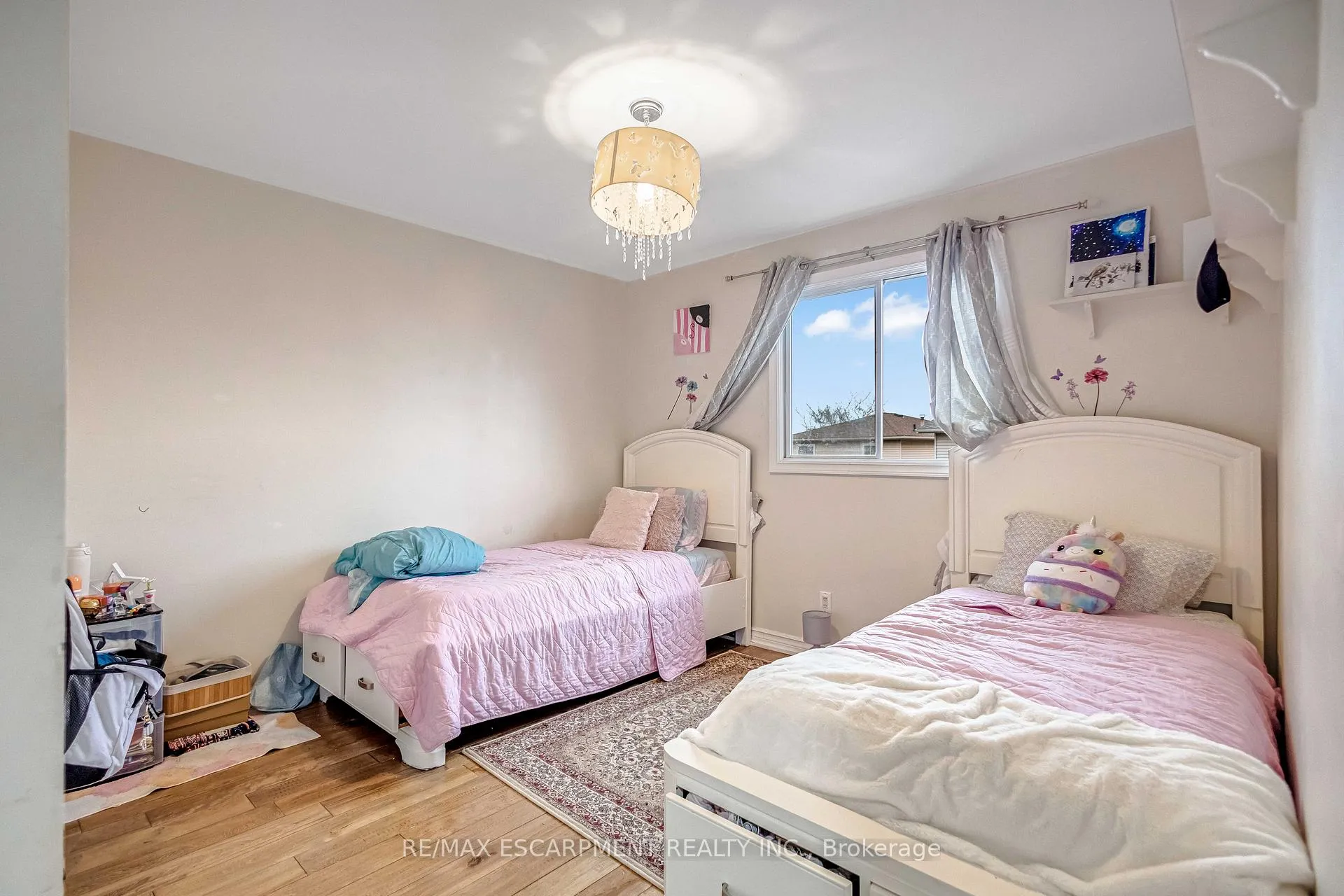Photo 15 of 70 Ossington Drive, Hamilton, Broughton — HOMEH