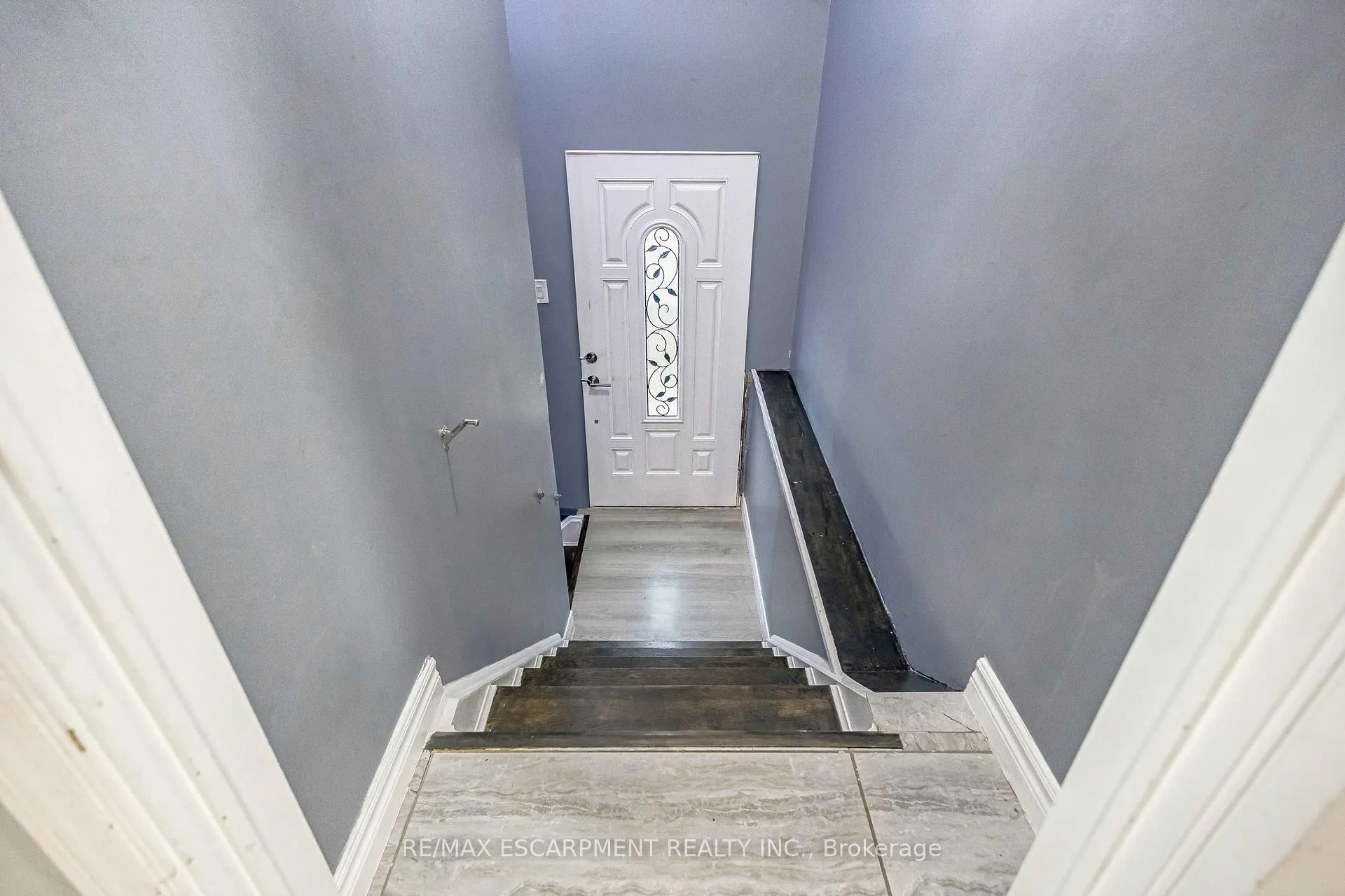 Photo 18 of 70 Ossington Drive, Hamilton, Broughton — HOMEH