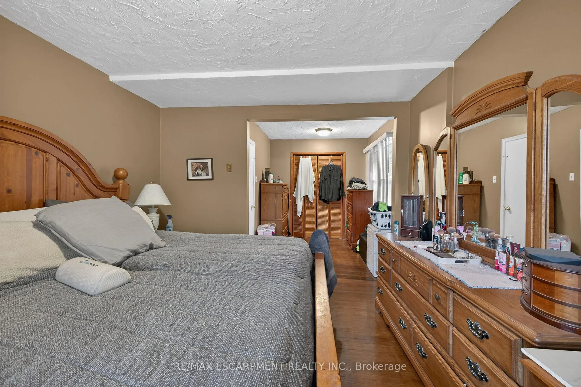 Photo 16 of 186 Seneca Avenue, Hamilton, Rural Glanbrook — HOMEH