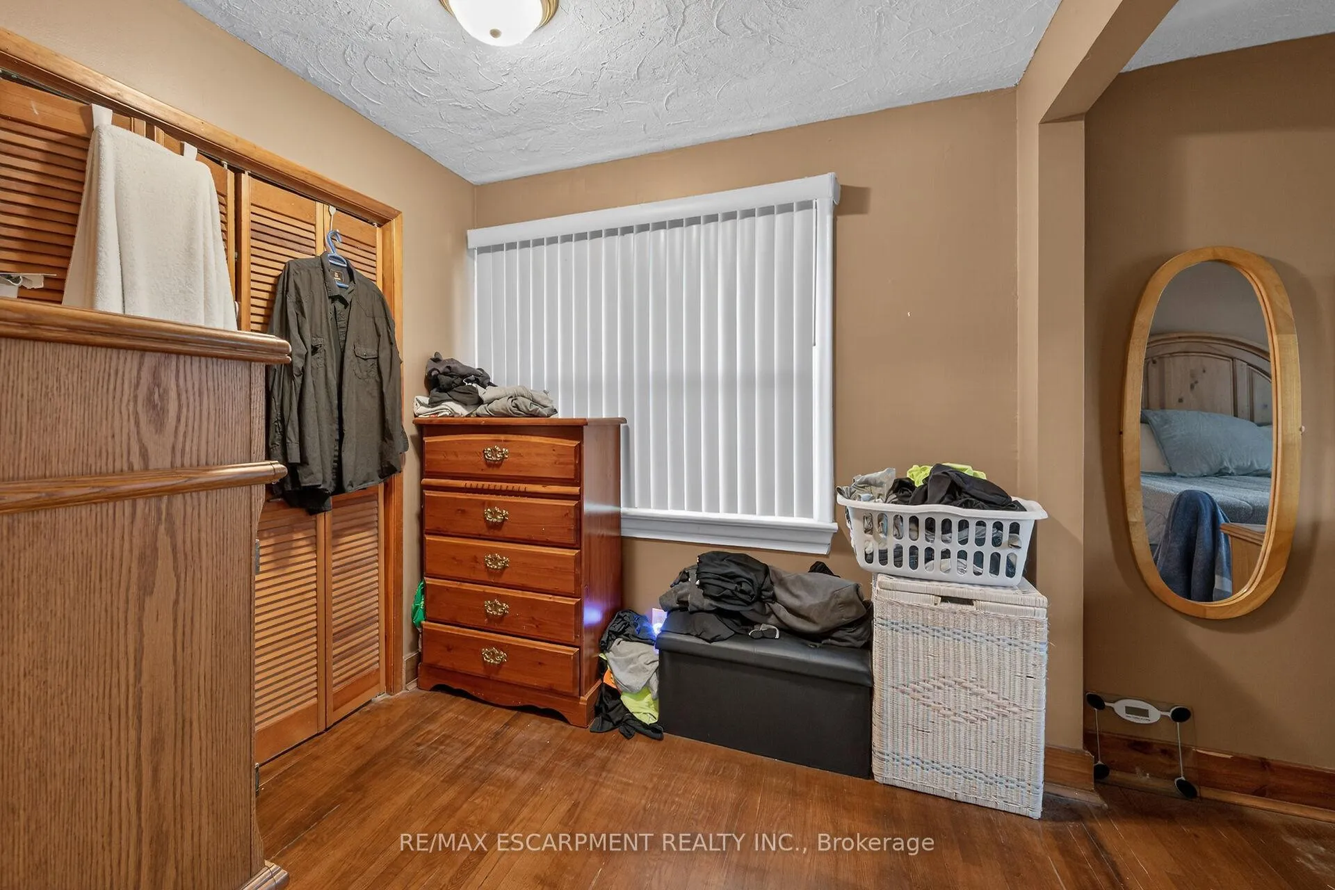 Photo 17 of 186 Seneca Avenue, Hamilton, Rural Glanbrook — HOMEH
