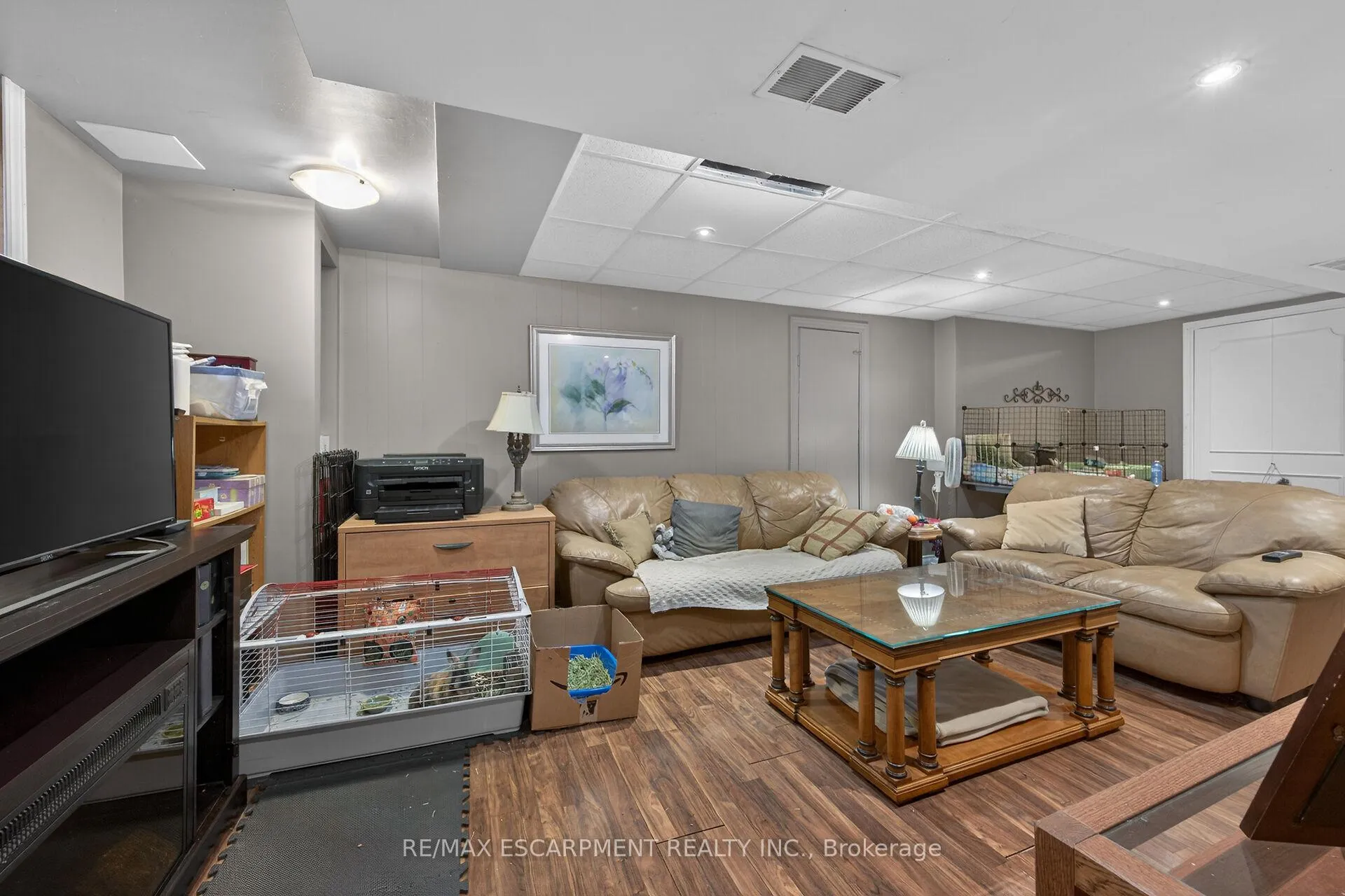 Photo 23 of 186 Seneca Avenue, Hamilton, Rural Glanbrook — HOMEH