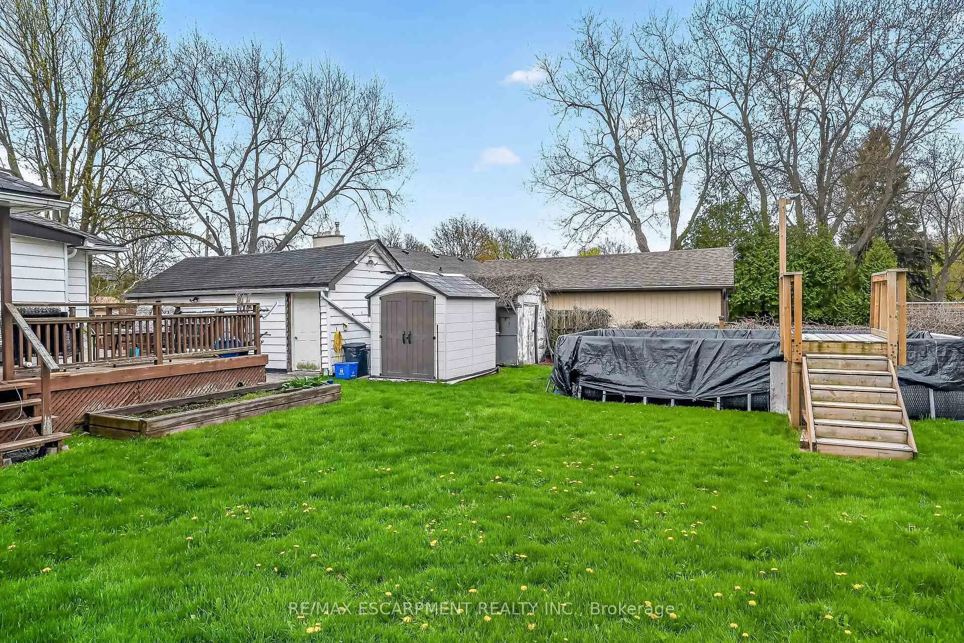 Photo 35 of 186 Seneca Avenue, Hamilton, Rural Glanbrook — HOMEH