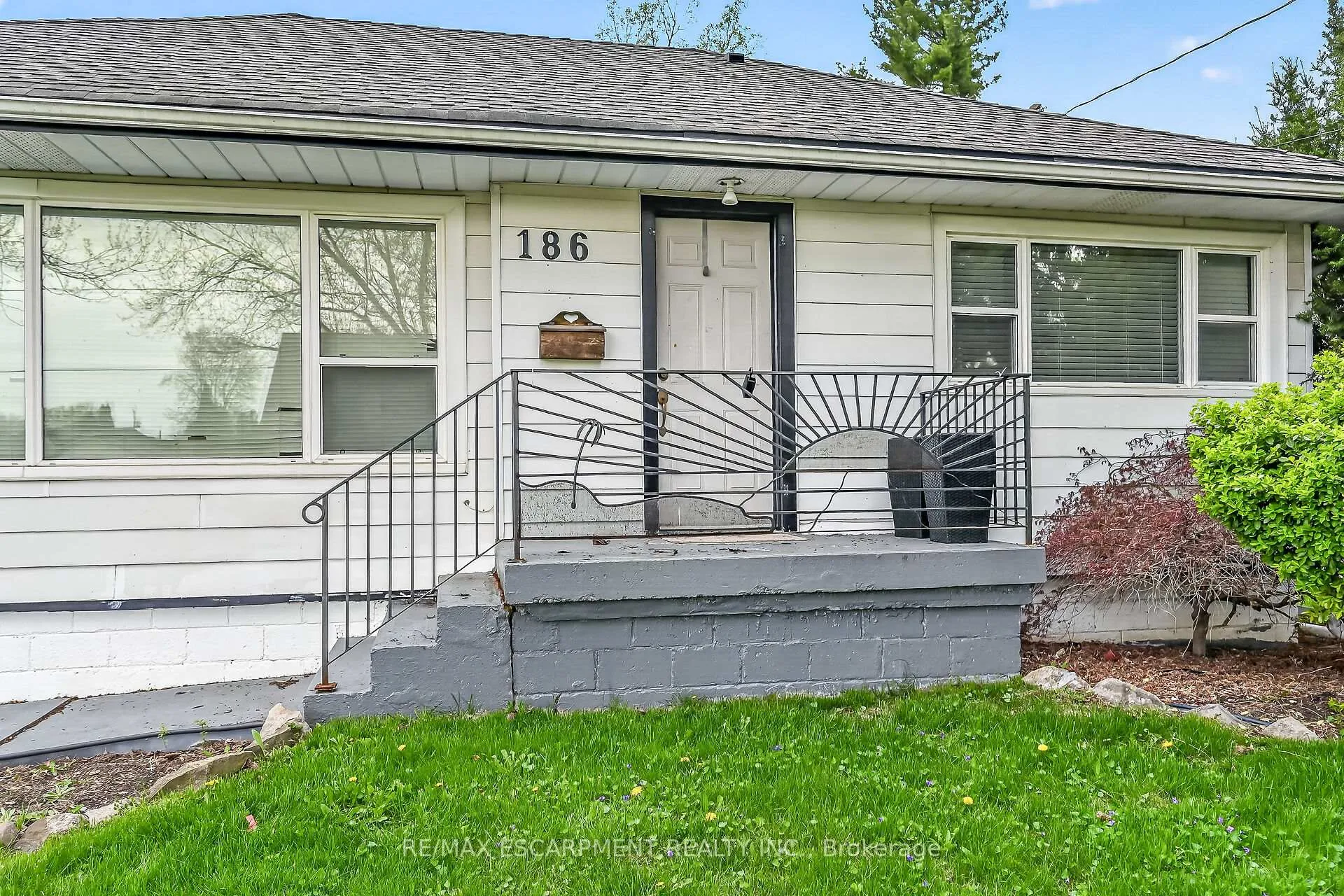 Photo 46 of 186 Seneca Avenue, Hamilton, Rural Glanbrook — HOMEH