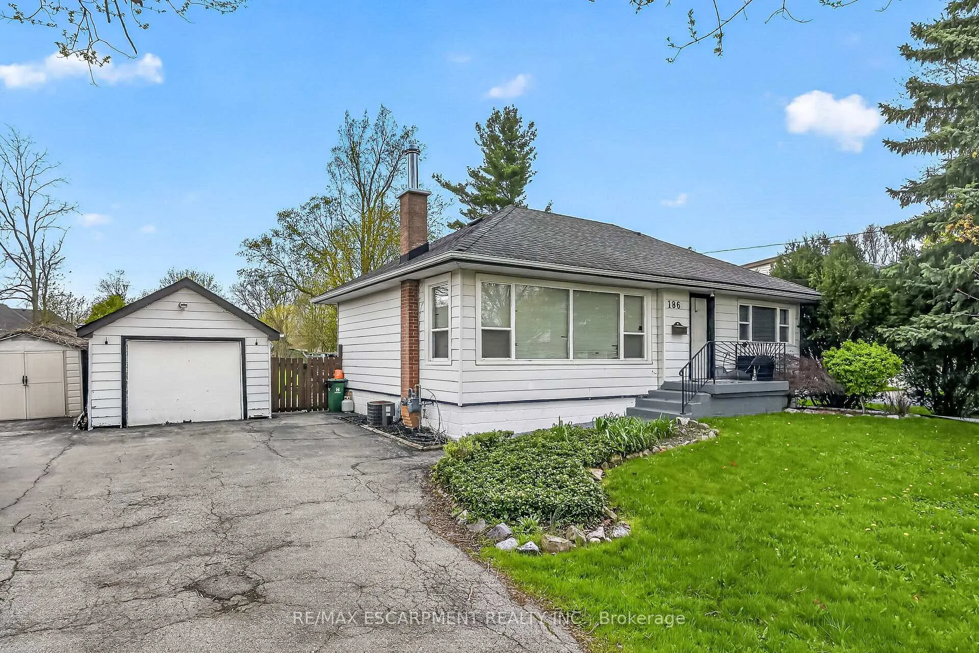Photo 49 of 186 Seneca Avenue, Hamilton, Rural Glanbrook — HOMEH