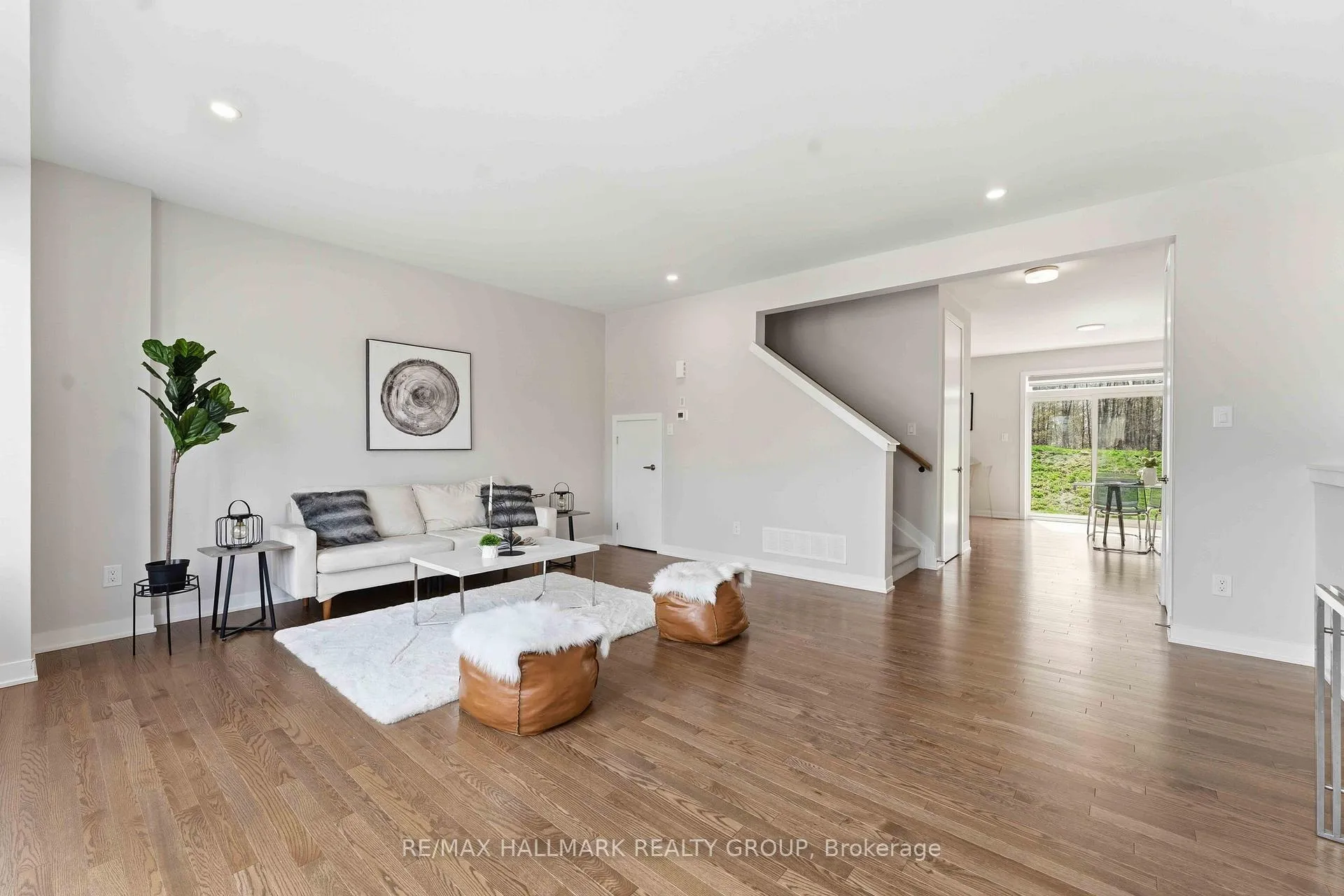 Photo 6 of 404 Appalachian Circle, Ottawa, Barrhaven - Half Moon Bay — HOMEH