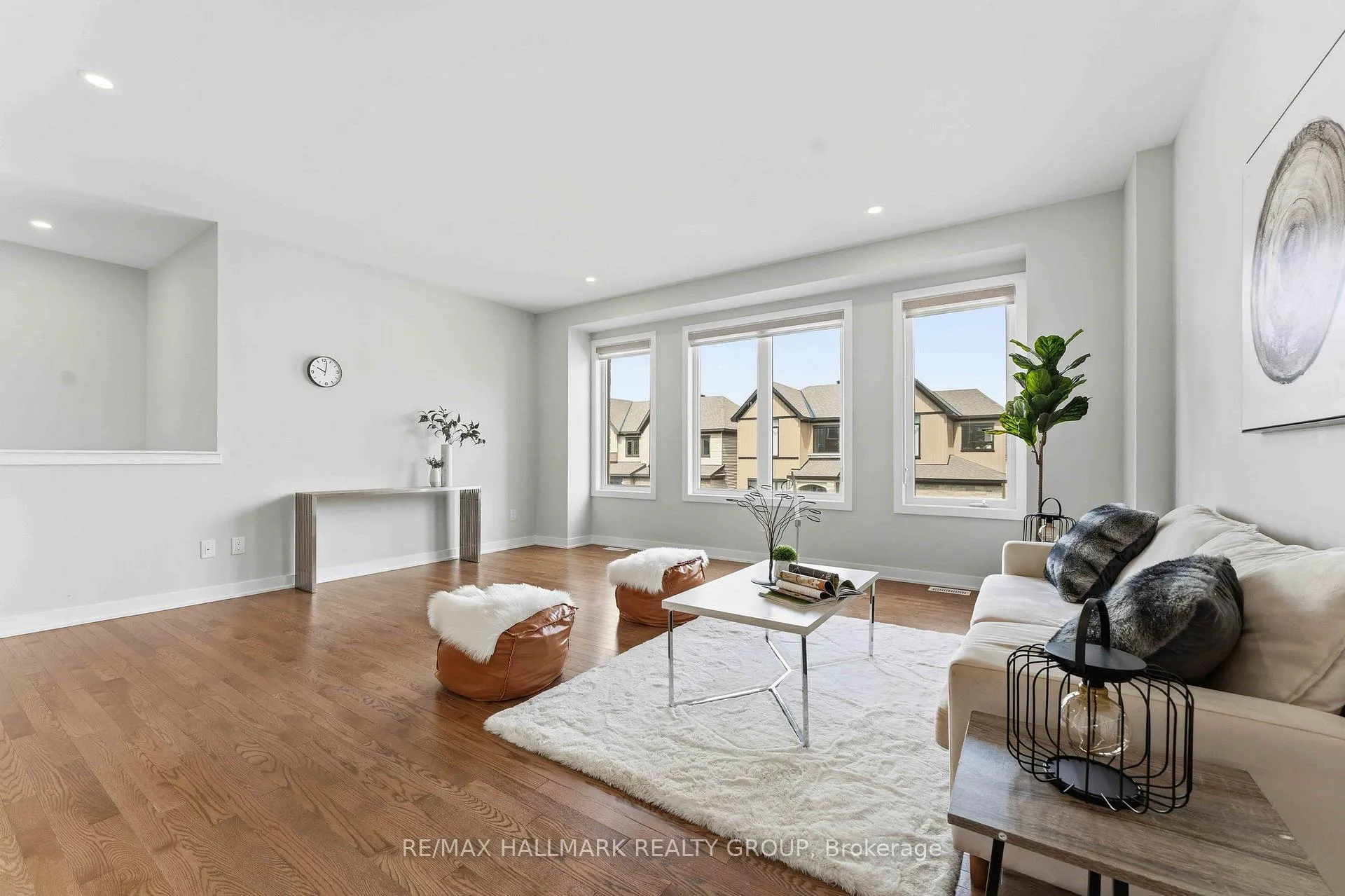 Photo 8 of 404 Appalachian Circle, Ottawa, Barrhaven - Half Moon Bay — HOMEH