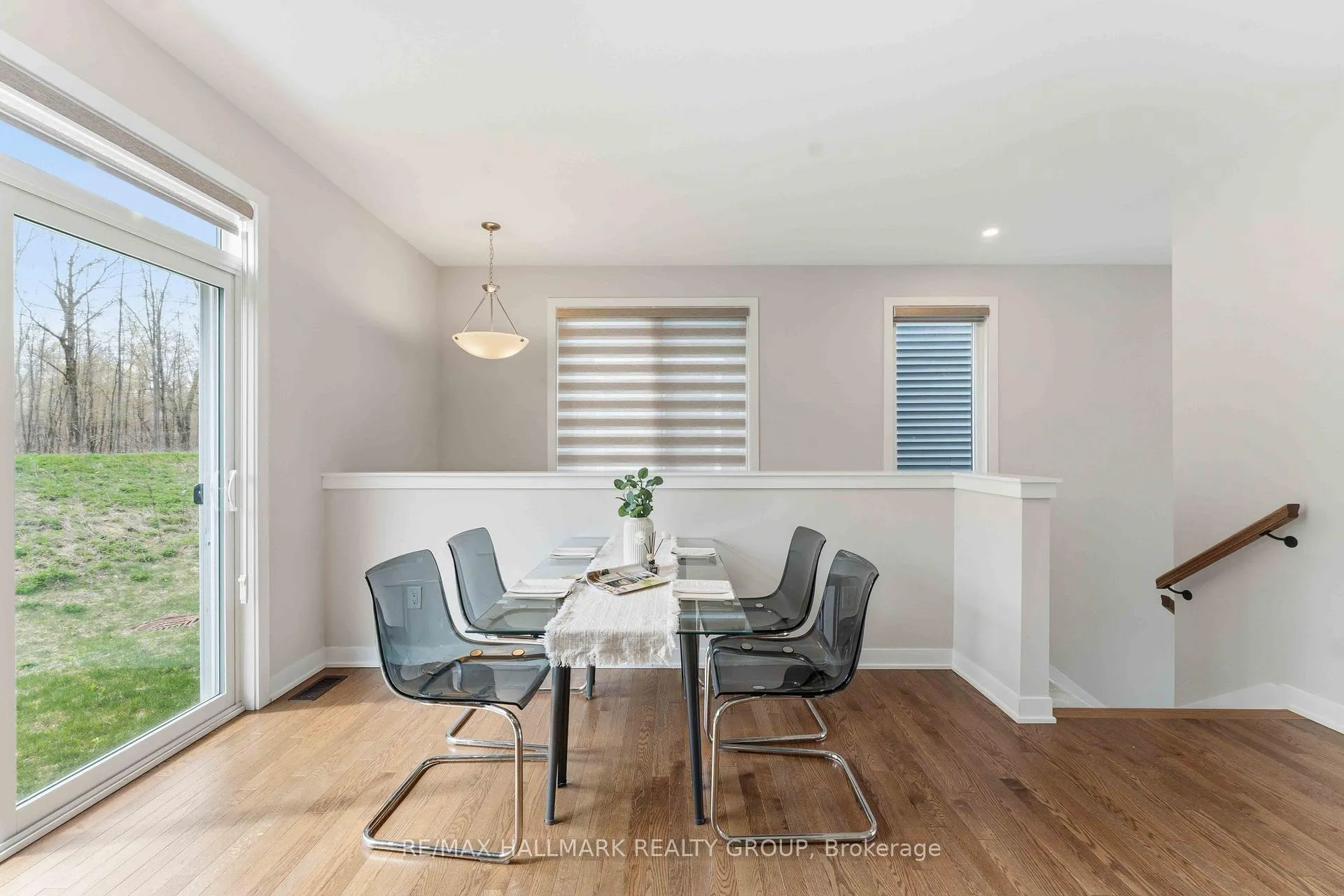 Photo 14 of 404 Appalachian Circle, Ottawa, Barrhaven - Half Moon Bay — HOMEH