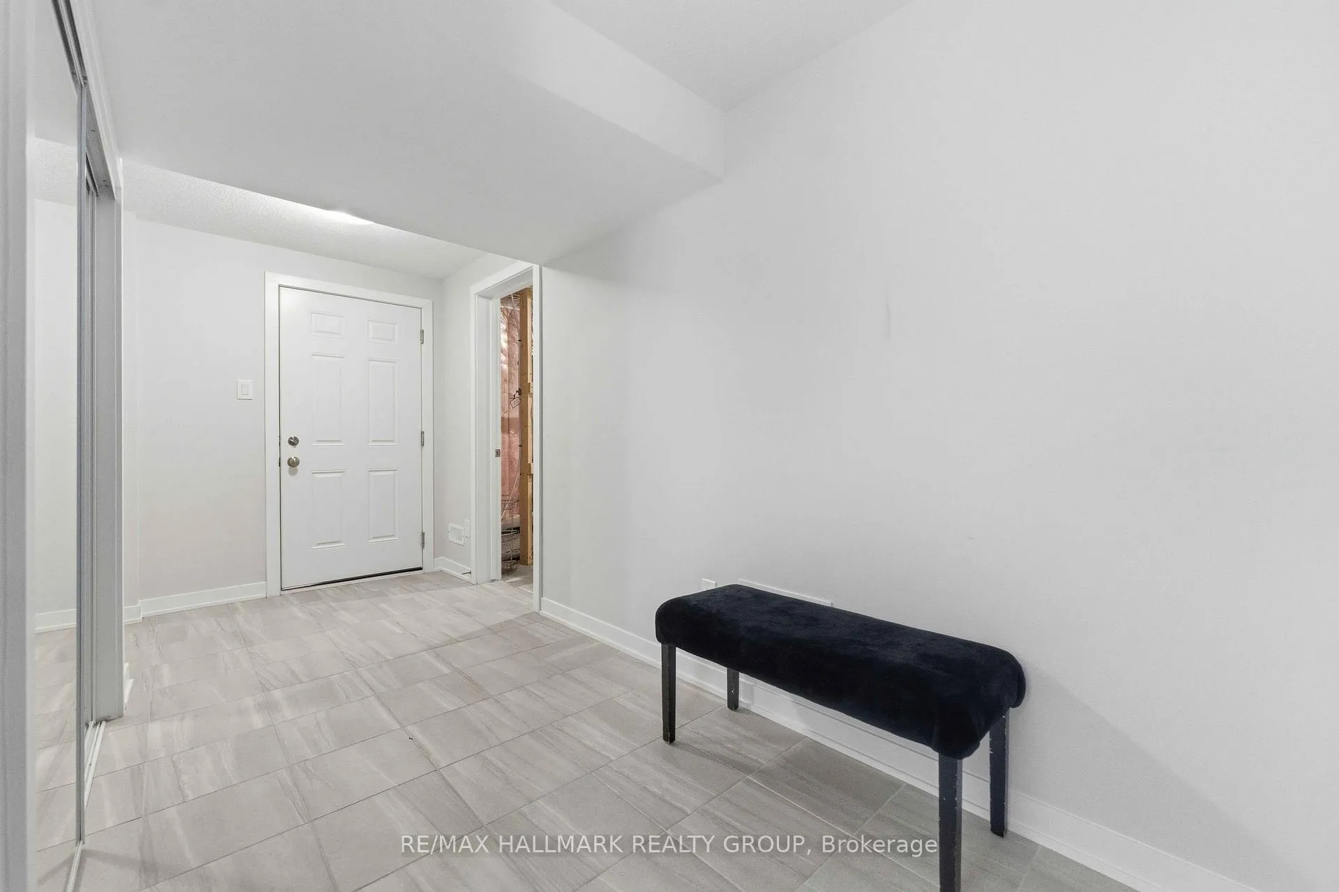 Photo 33 of 404 Appalachian Circle, Ottawa, Barrhaven - Half Moon Bay — HOMEH
