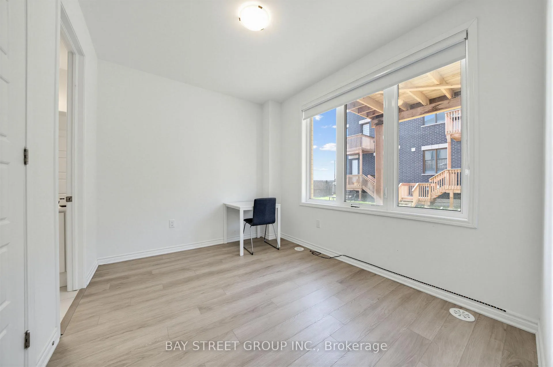 Photo 42 of 1399 Shevchenko Boulevard, Oakville, Northwest — HOMEH
