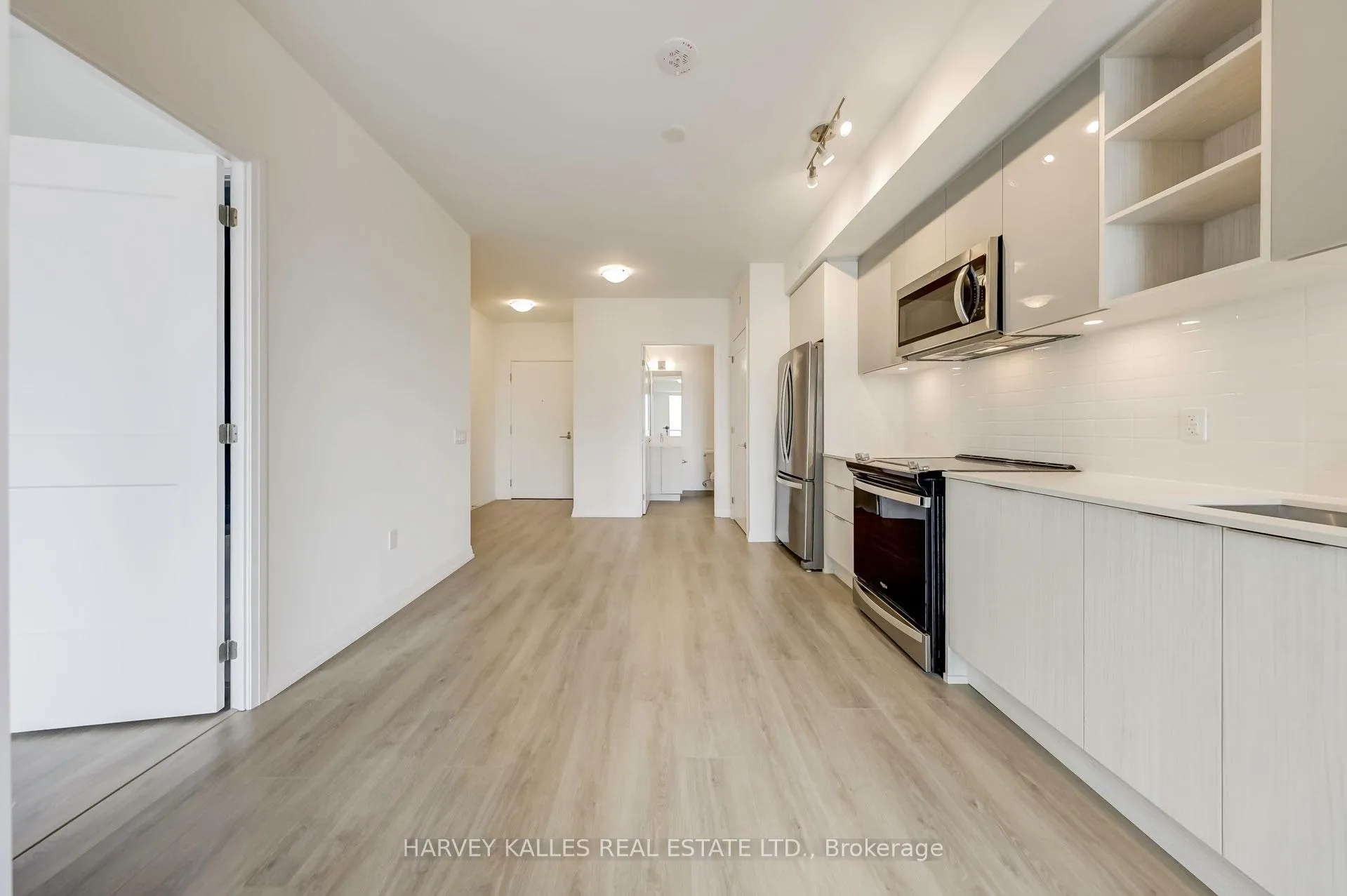 Photo 17 of Unit 3214, 50 Dunfield Avenue, Toronto, Mount Pleasant West — HOMEH
