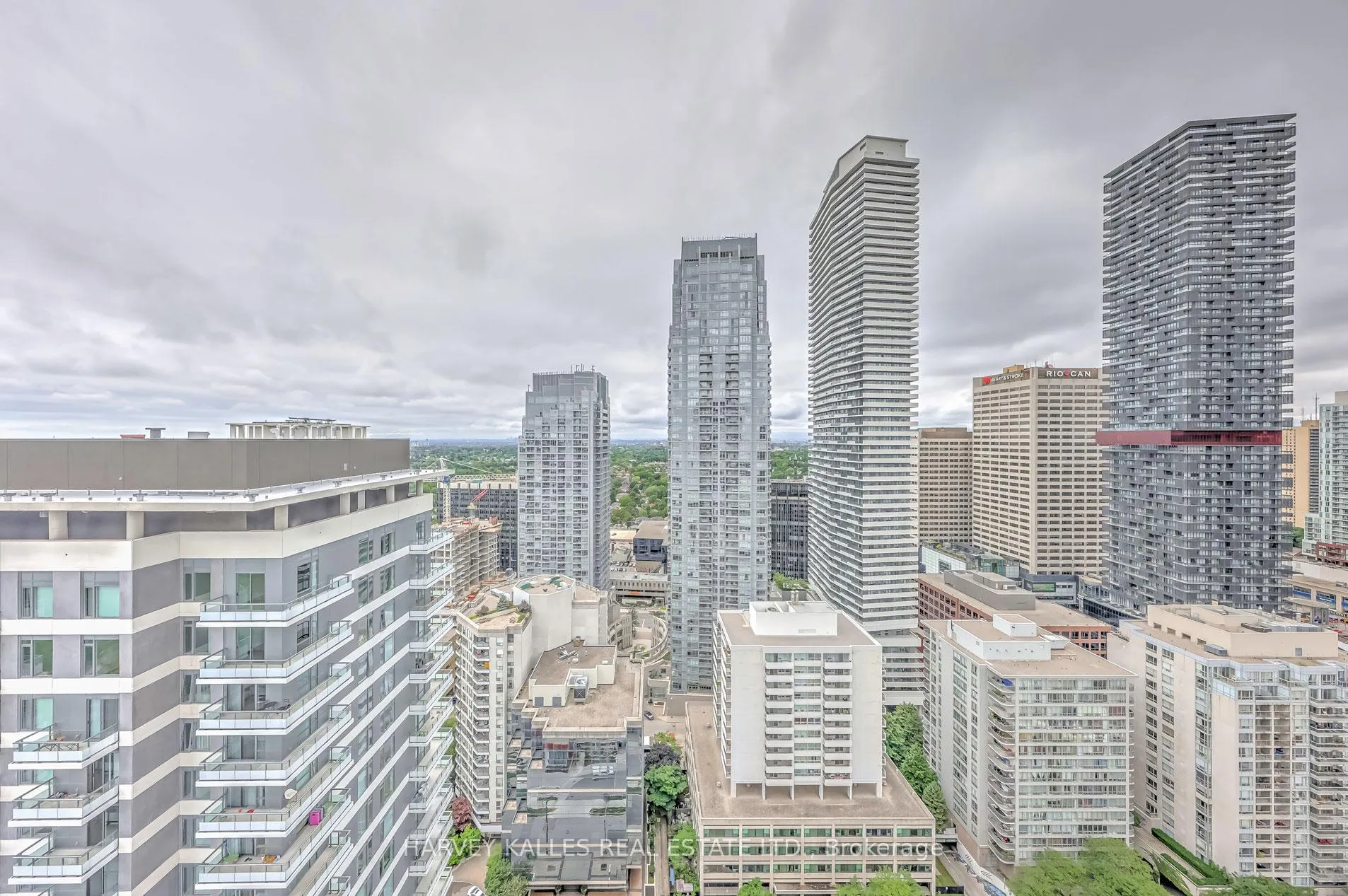 Photo 26 of Unit 3214, 50 Dunfield Avenue, Toronto, Mount Pleasant West — HOMEH