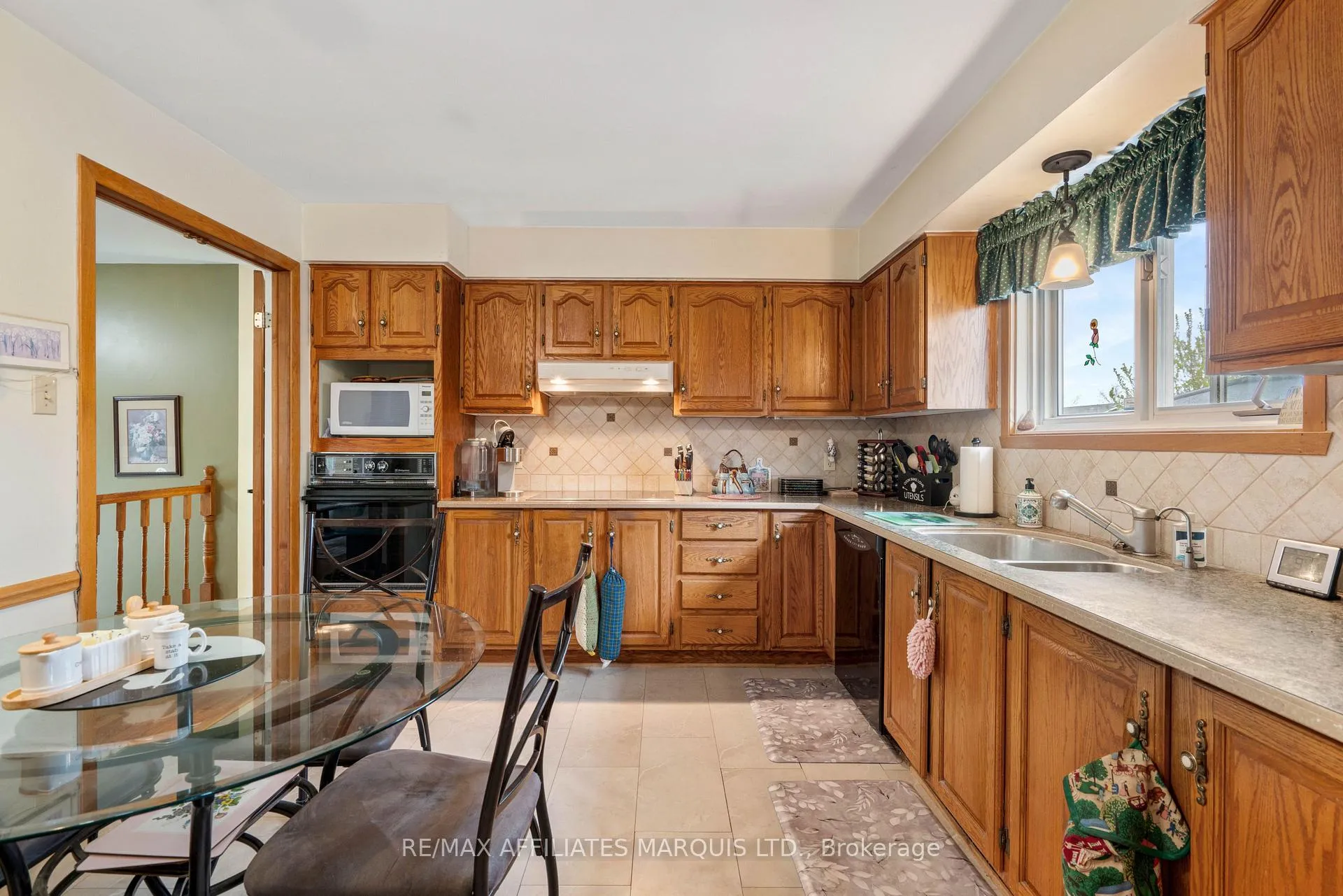 Photo 13 of 1412 Lochiel Street, Cornwall — HOMEH