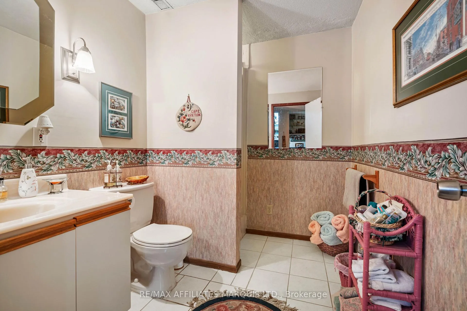 Photo 30 of 1412 Lochiel Street, Cornwall — HOMEH