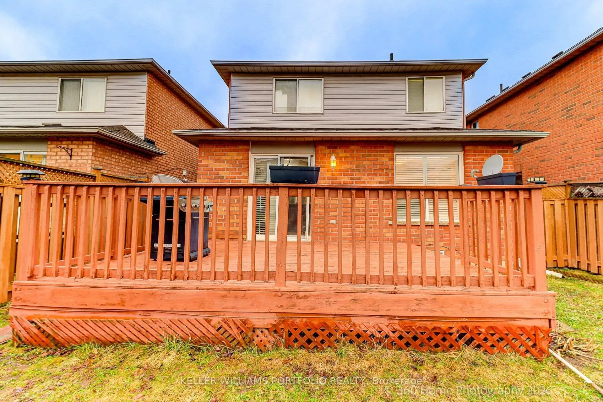 Photo 23 of 45 Olympia Crescent, Brampton, Fletcher's Meadow — HOMEH