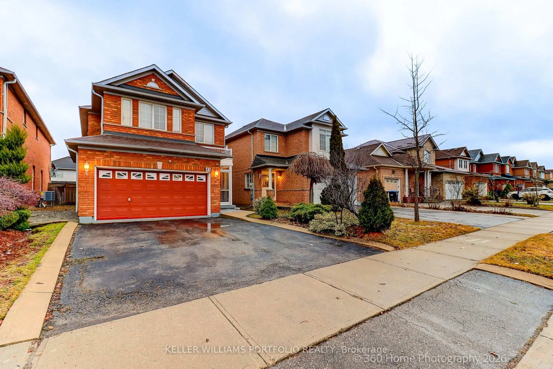 Photo 1 of 45 Olympia Crescent, Brampton, Fletcher's Meadow — HOMEH