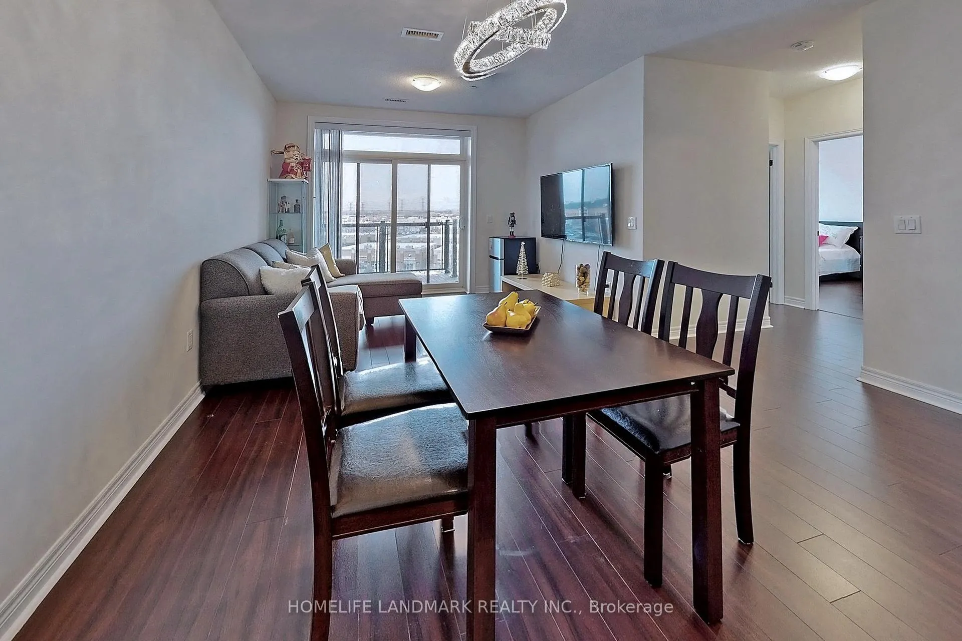 Photo 7 of Unit 618, 39 New Delhi Drive, Markham, Cedarwood — HOMEH