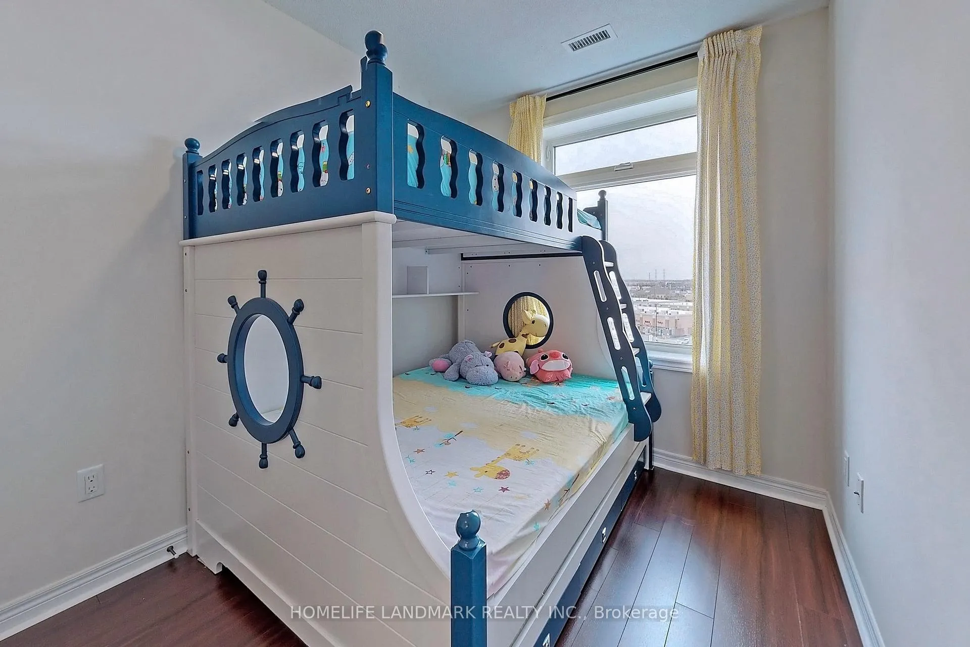 Photo 11 of Unit 618, 39 New Delhi Drive, Markham, Cedarwood — HOMEH