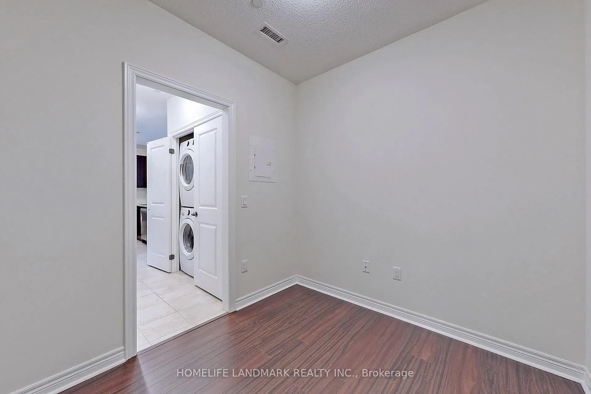 Photo 13 of Unit 618, 39 New Delhi Drive, Markham, Cedarwood — HOMEH