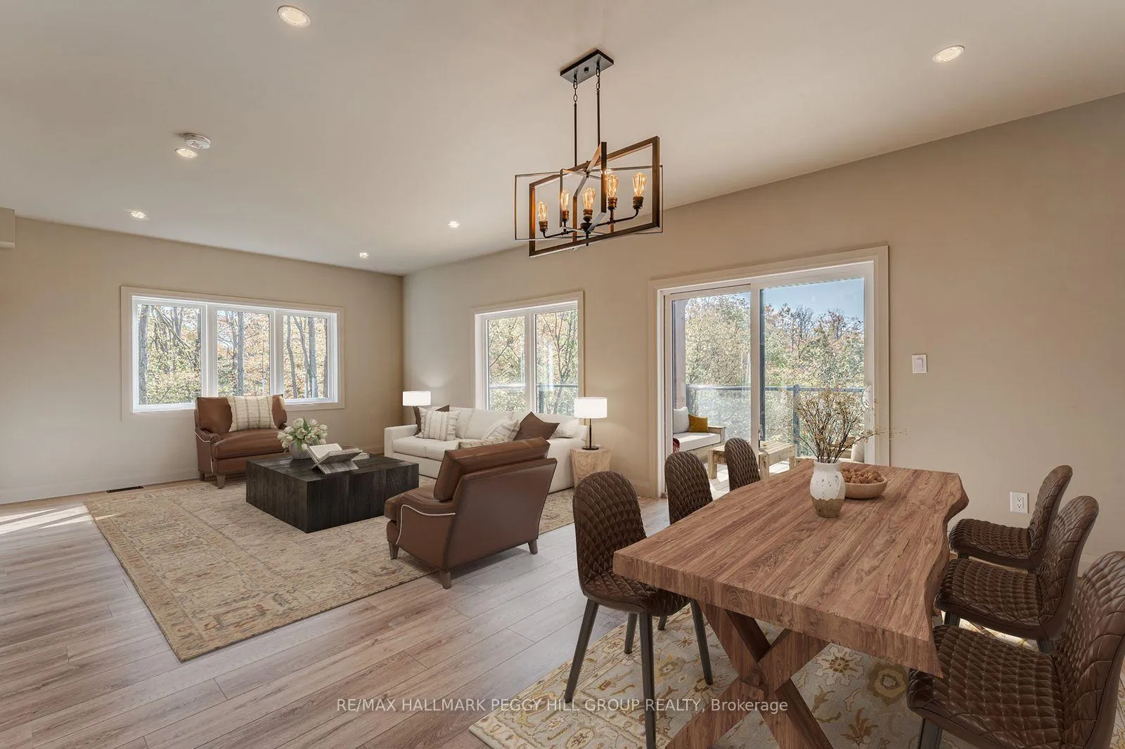 Photo 10 of 3316 Line 4 N, Oro-Medonte, Horseshoe Valley — HOMEH