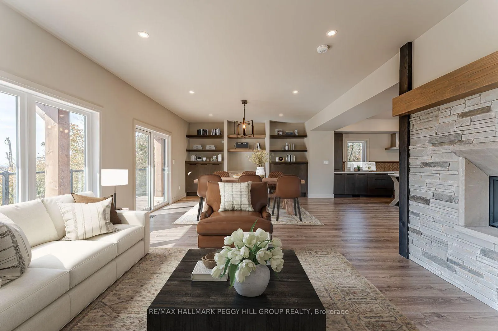 Photo 11 of 3316 Line 4 N, Oro-Medonte, Horseshoe Valley — HOMEH