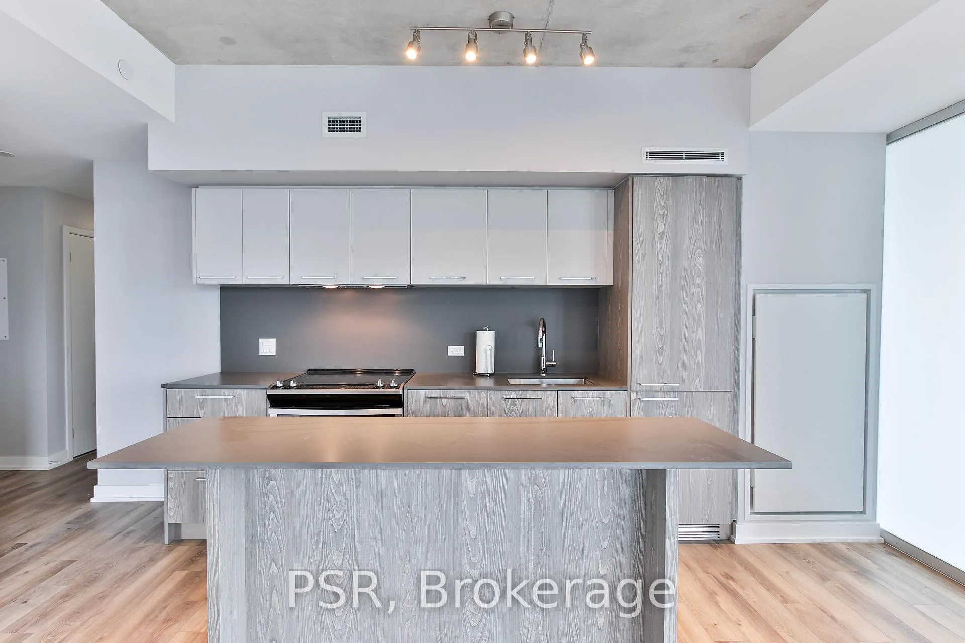Photo 2 of Unit 707, 25 Baseball Place, Toronto, South Riverdale — HOMEH