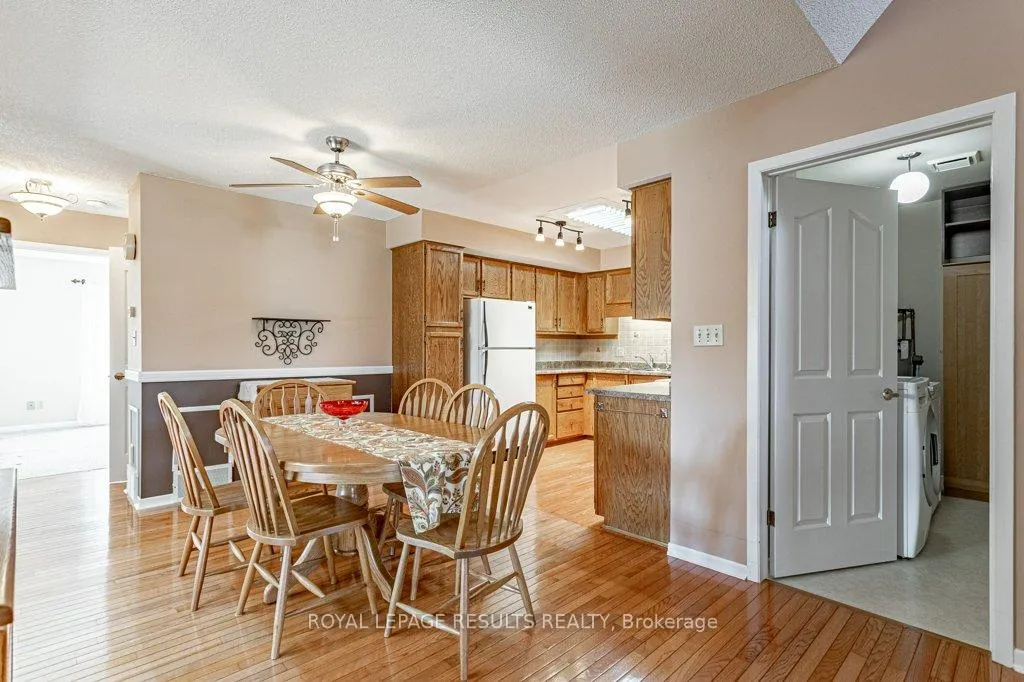 Photo 13 of 62 Edwin Crescent, Tillsonburg — HOMEH