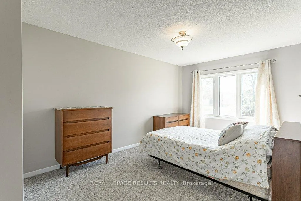 Photo 20 of 62 Edwin Crescent, Tillsonburg — HOMEH