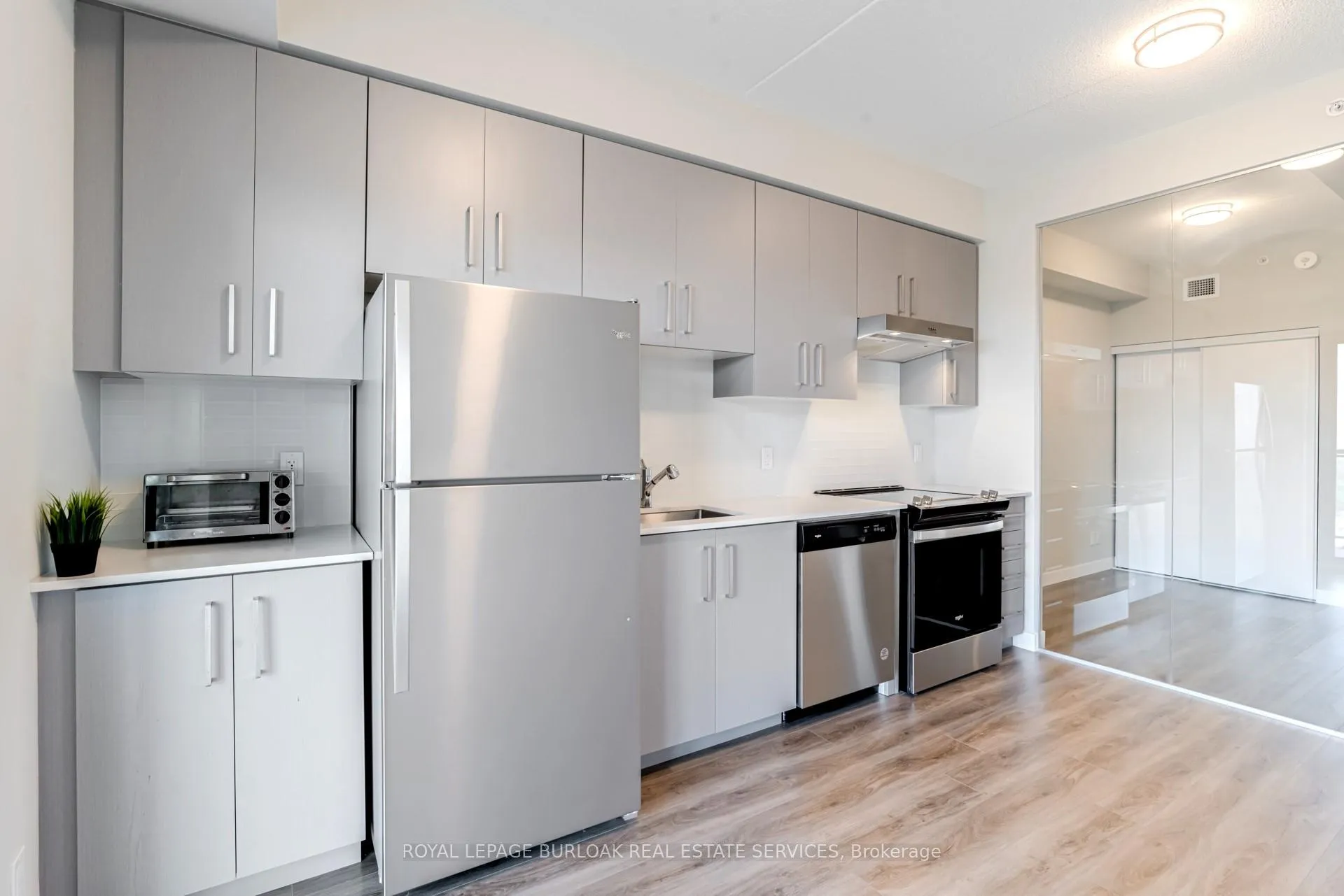 Photo 6 of Unit 1506, 15 Queen Street S, Hamilton, Central — HOMEH