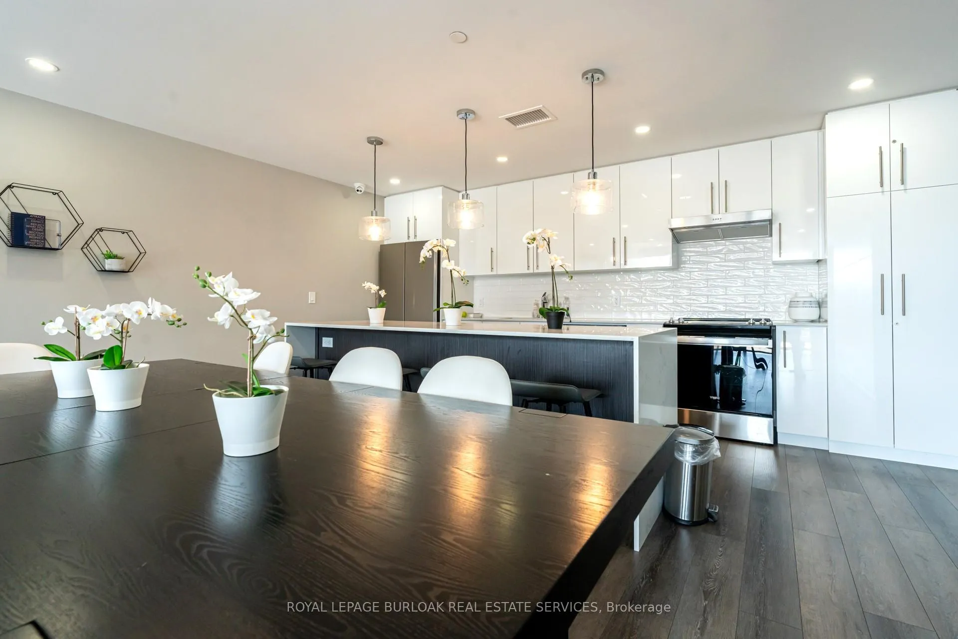 Photo 23 of Unit 1506, 15 Queen Street S, Hamilton, Central — HOMEH