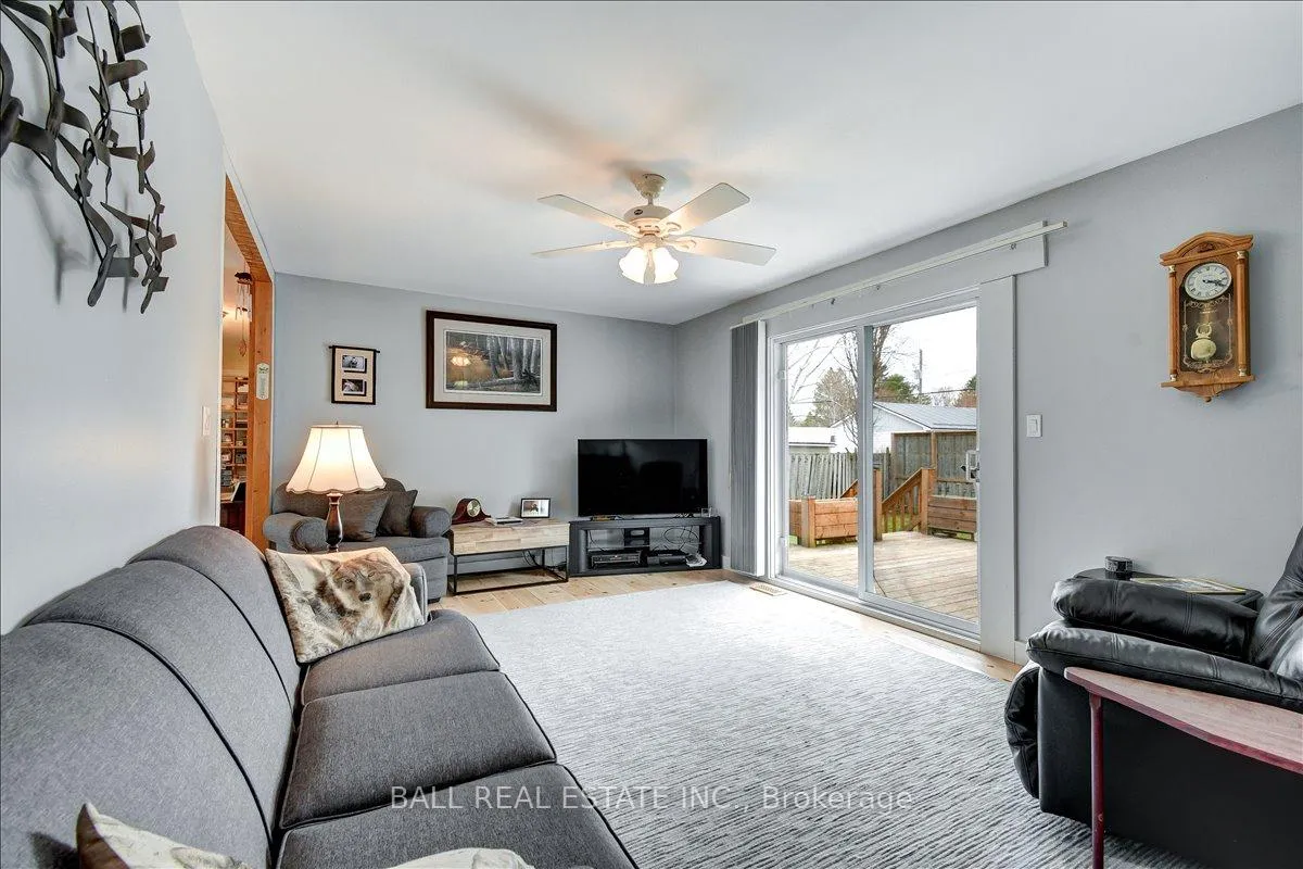 Photo 10 of 32 Hemlock Street, Highlands East, Bicroft Ward — HOMEH