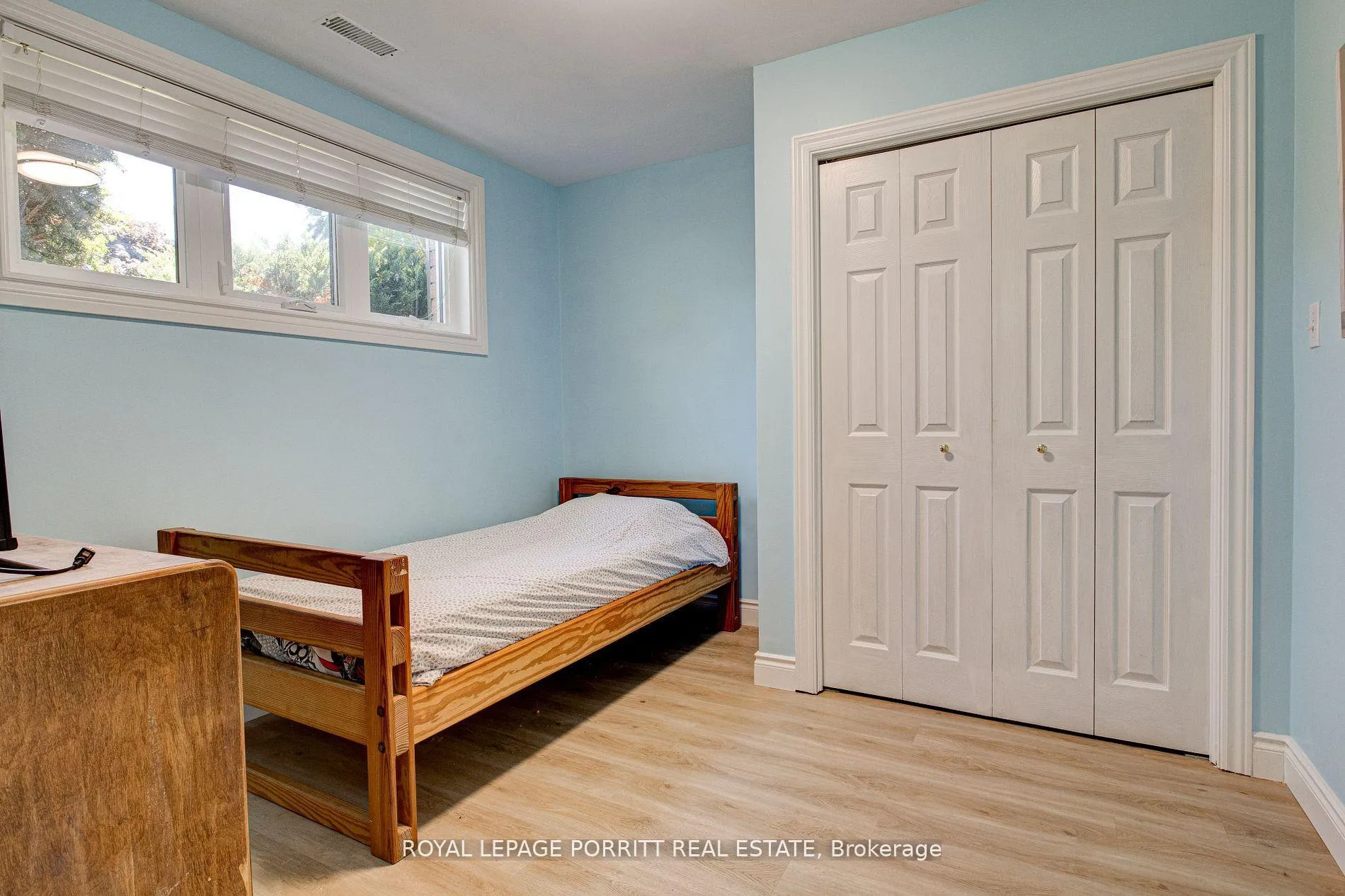 Photo 20 of 55 Windsor Drive, Brant, South Dumfries — HOMEH