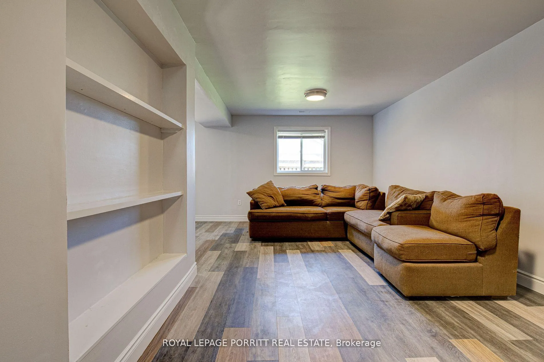 Photo 32 of 55 Windsor Drive, Brant, South Dumfries — HOMEH