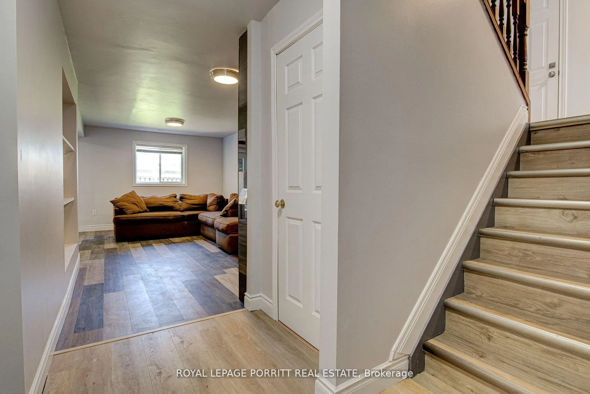Photo 35 of 55 Windsor Drive, Brant, South Dumfries — HOMEH