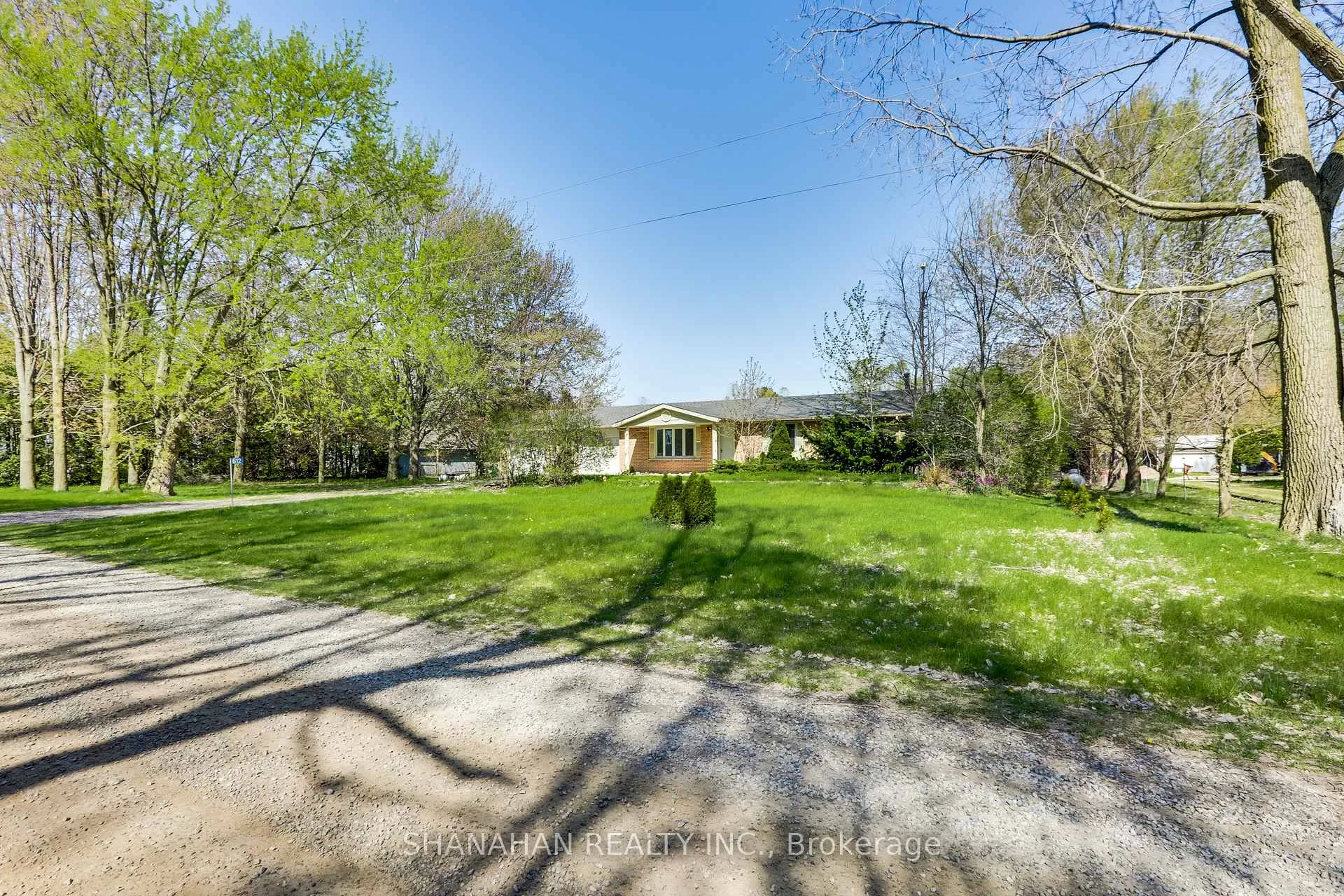 Photo 2 of 612 Trillium Drive, Southwest Middlesex, Rural Southwest Middlesex — HOMEH