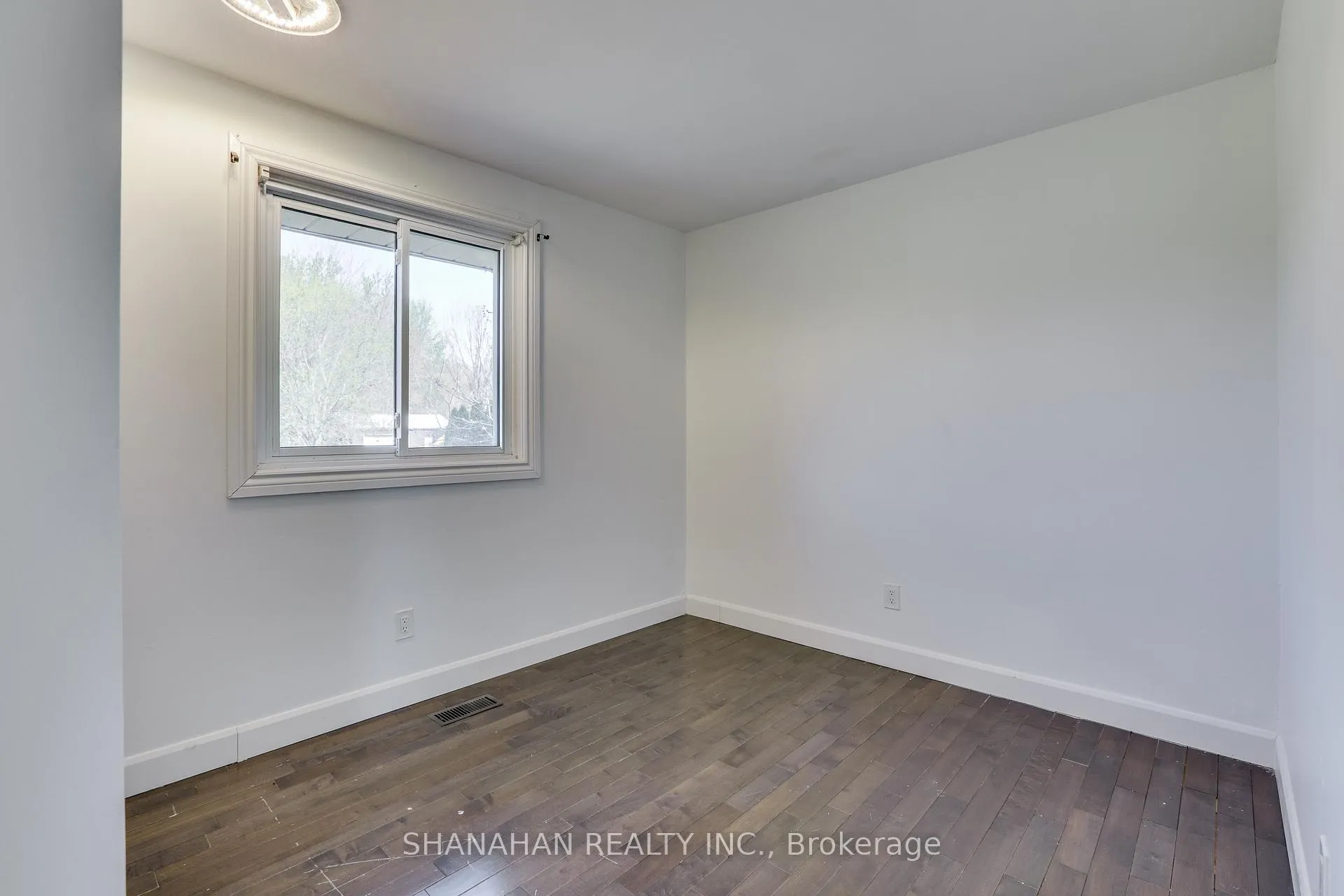 Photo 23 of 612 Trillium Drive, Southwest Middlesex, Rural Southwest Middlesex — HOMEH