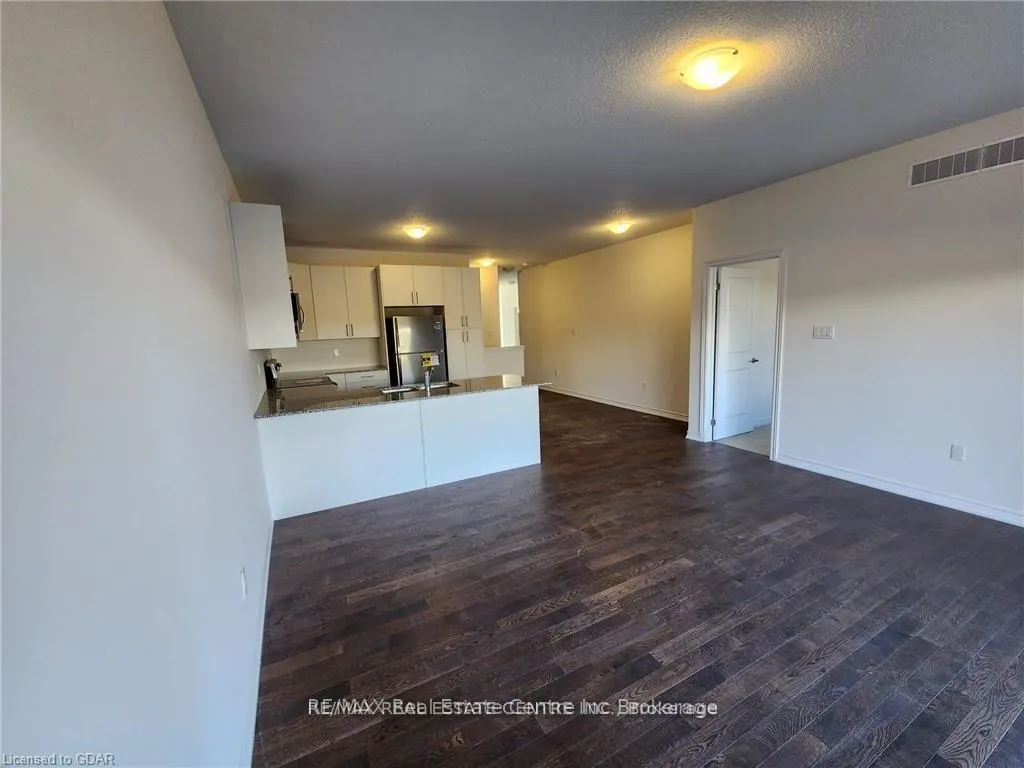 Photo 3 of 174 Adley Drive, Brockville — HOMEH