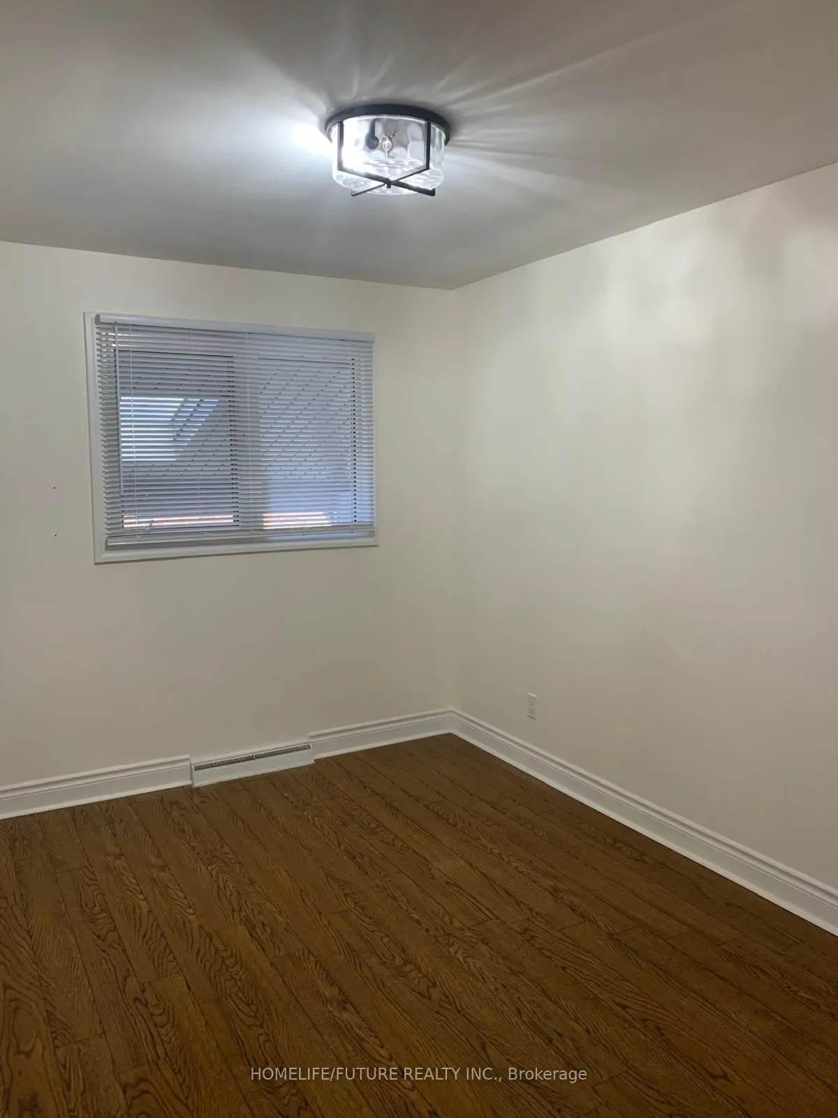 Photo 17 of 316 Walmer Road, Oshawa, McLaughlin — HOMEH
