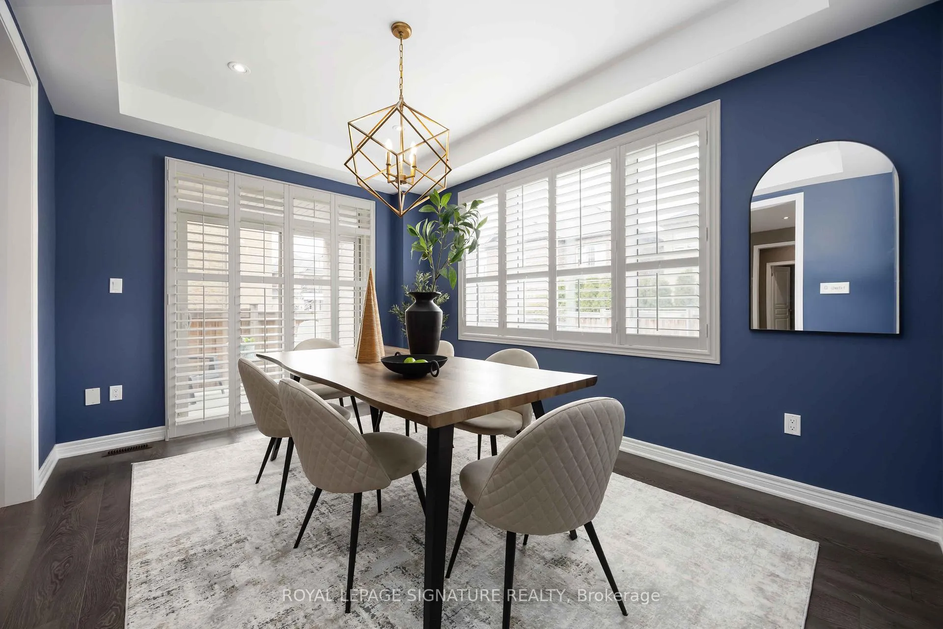 Photo 9 of 99 Card Lumber Crescent, Vaughan, Kleinburg — HOMEH