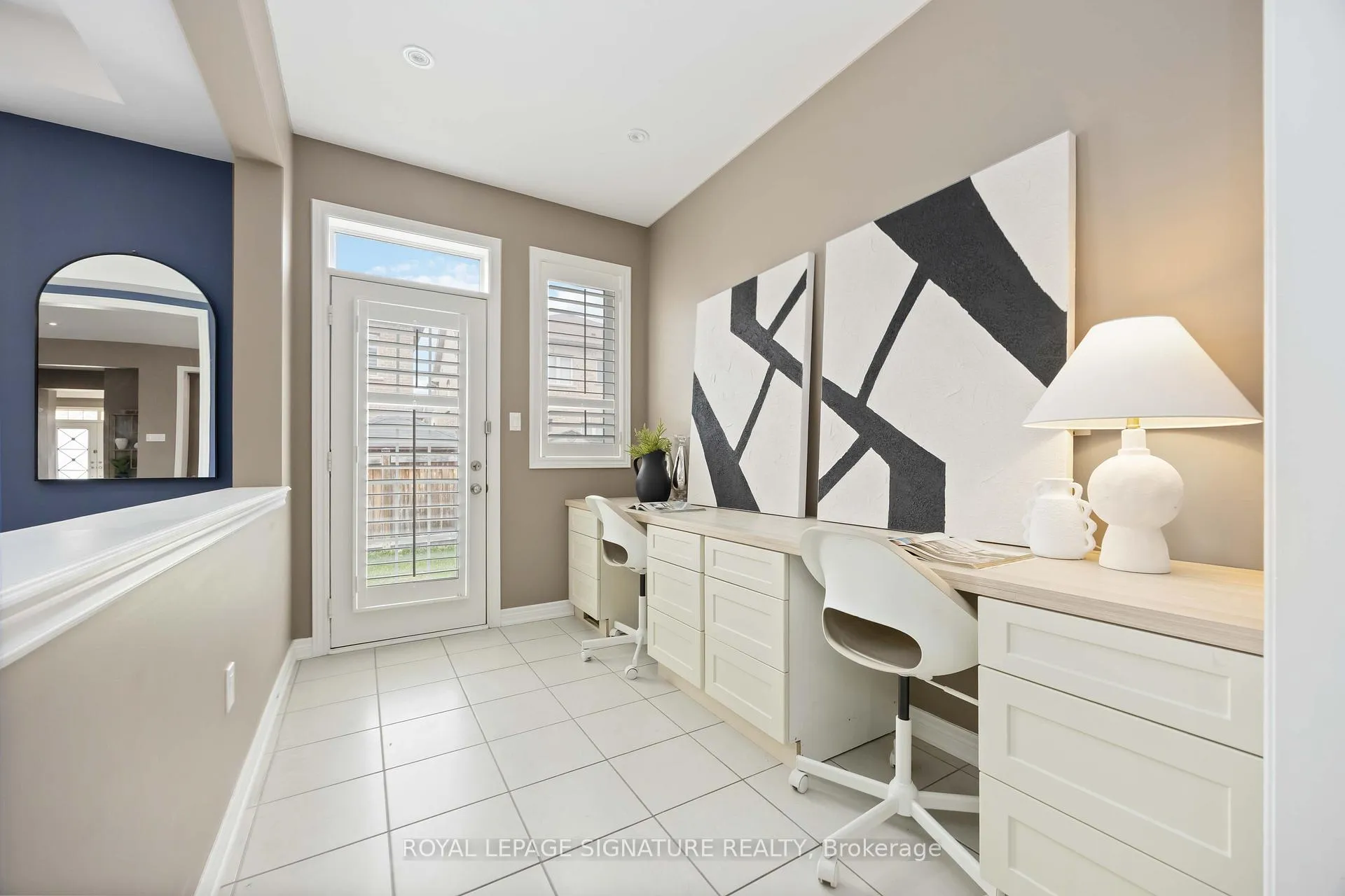 Photo 16 of 99 Card Lumber Crescent, Vaughan, Kleinburg — HOMEH
