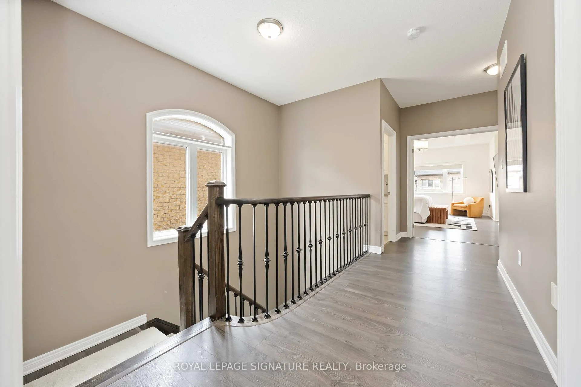 Photo 19 of 99 Card Lumber Crescent, Vaughan, Kleinburg — HOMEH
