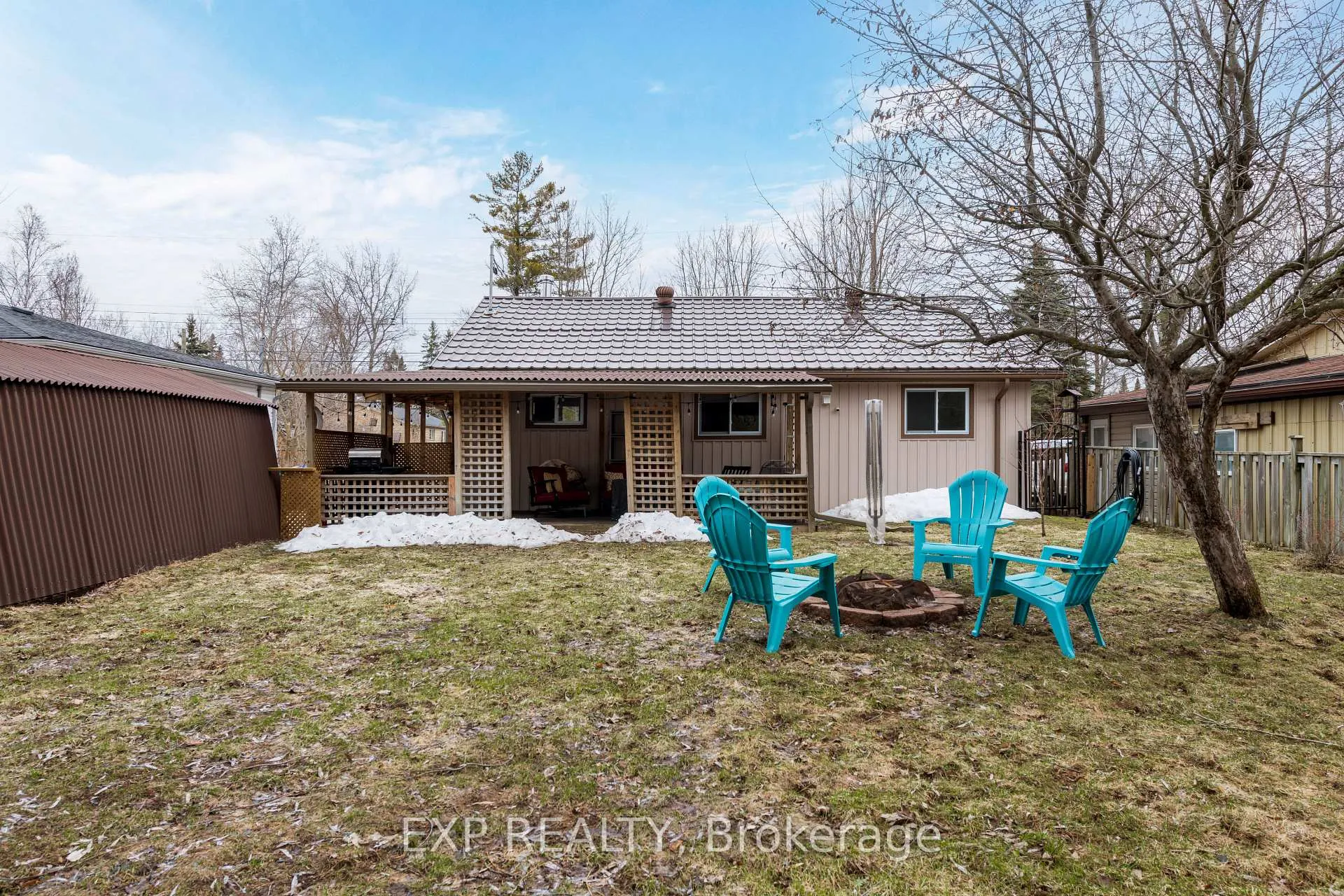Photo 17 of 678 Rose Lane, Innisfil, Alcona — HOMEH