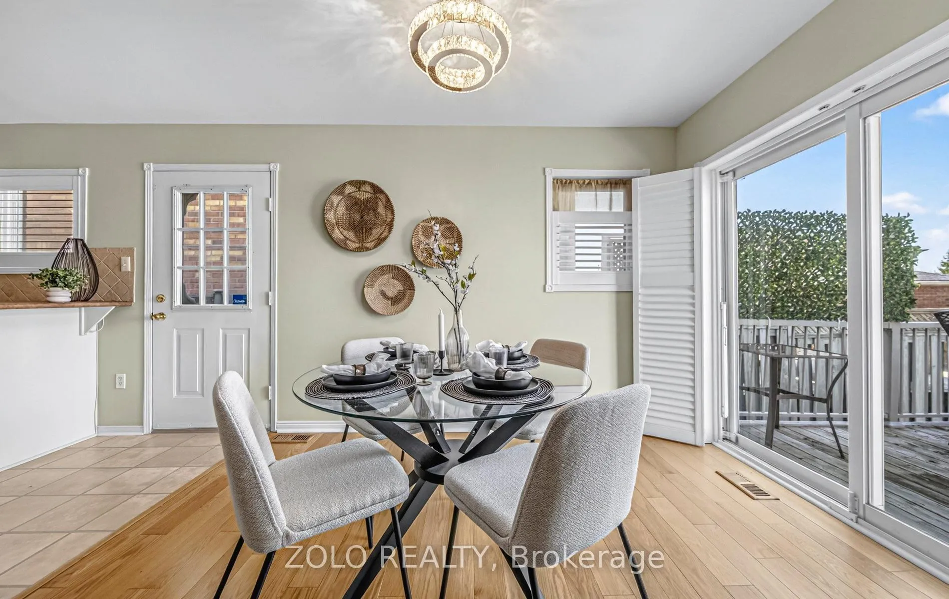 Photo 16 of 4 Sturgess Crescent, Whitby, Brooklin — HOMEH