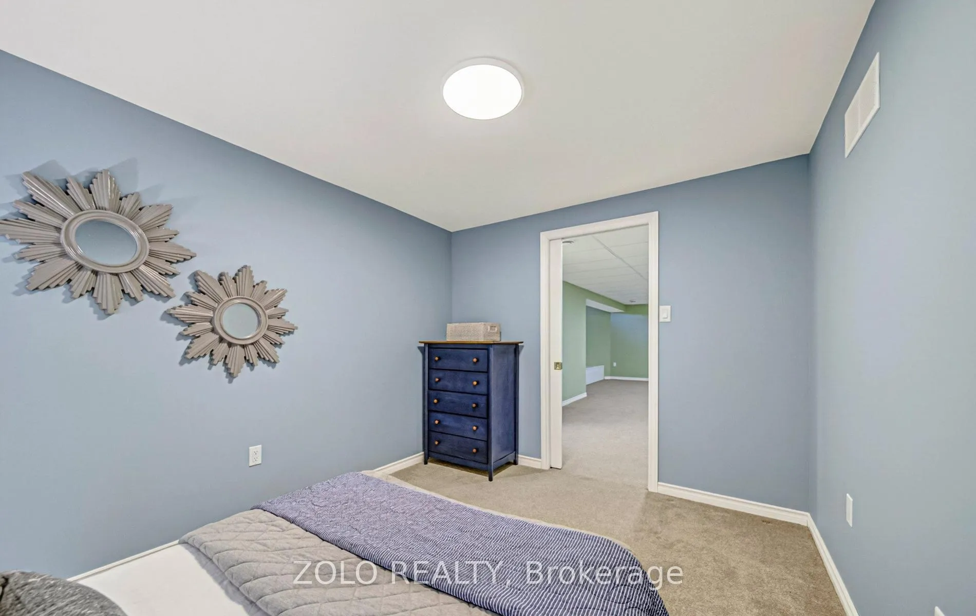 Photo 32 of 4 Sturgess Crescent, Whitby, Brooklin — HOMEH