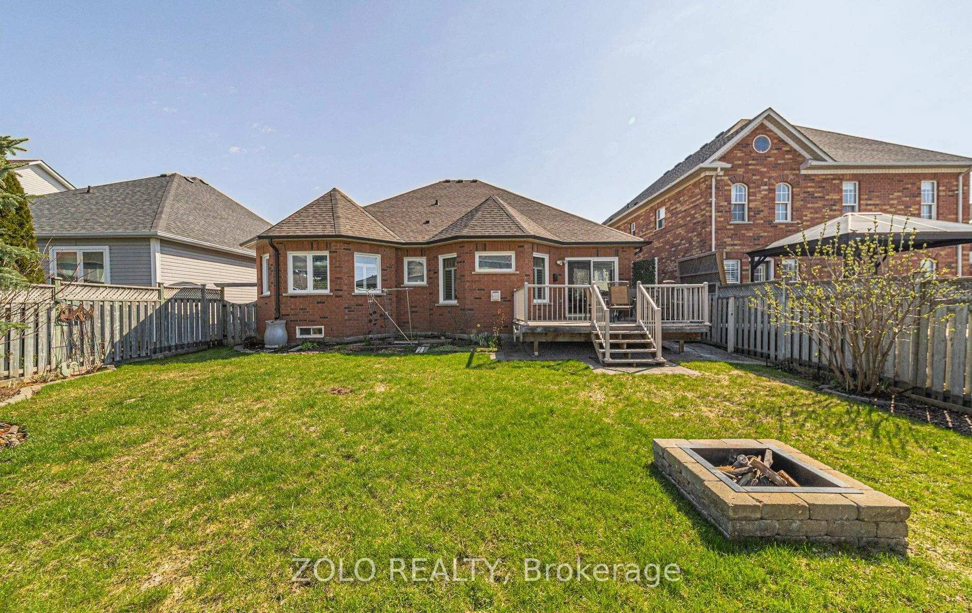 Photo 36 of 4 Sturgess Crescent, Whitby, Brooklin — HOMEH