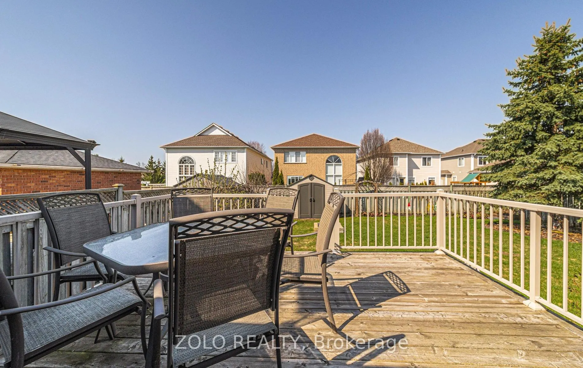 Photo 39 of 4 Sturgess Crescent, Whitby, Brooklin — HOMEH