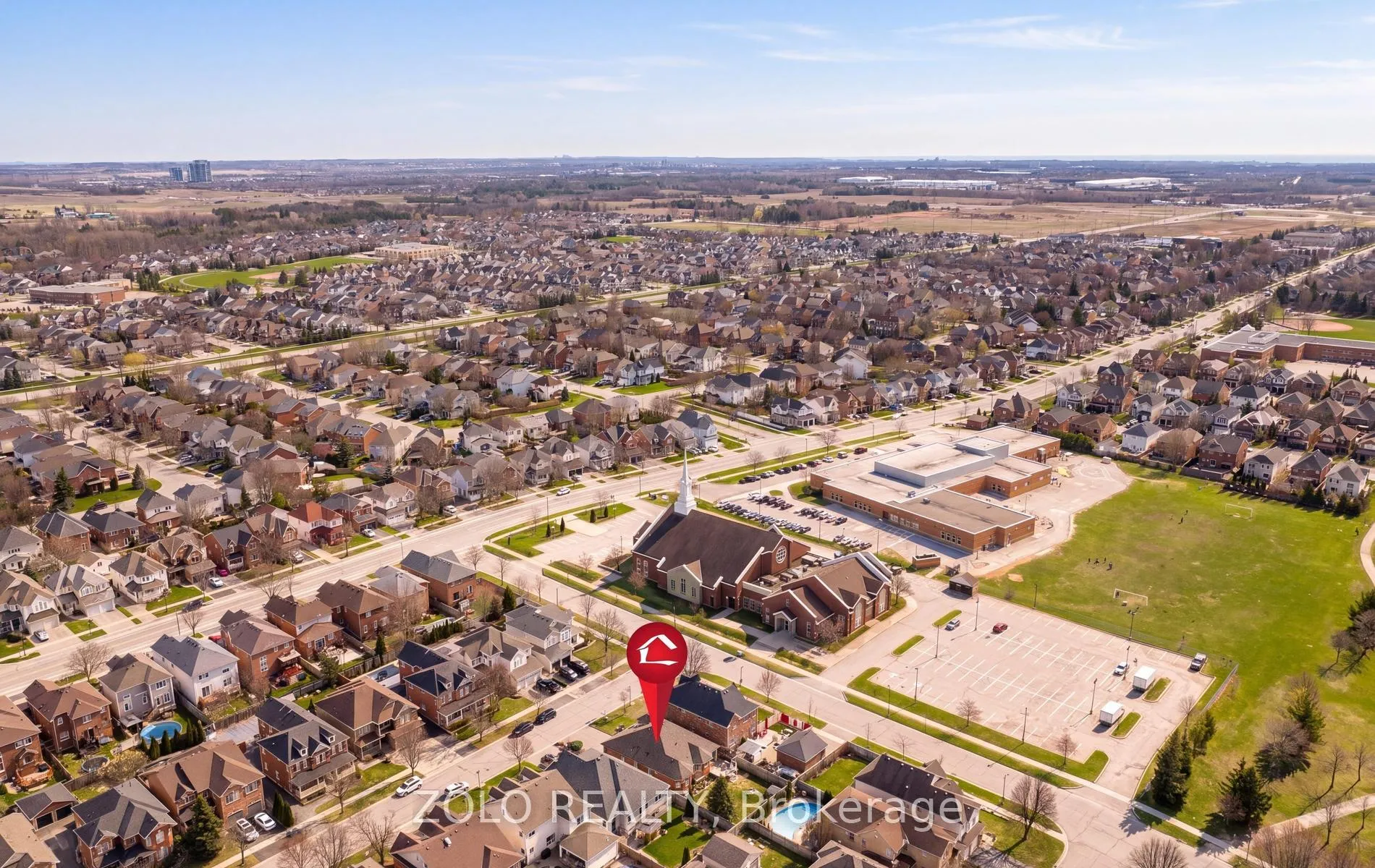 Photo 42 of 4 Sturgess Crescent, Whitby, Brooklin — HOMEH