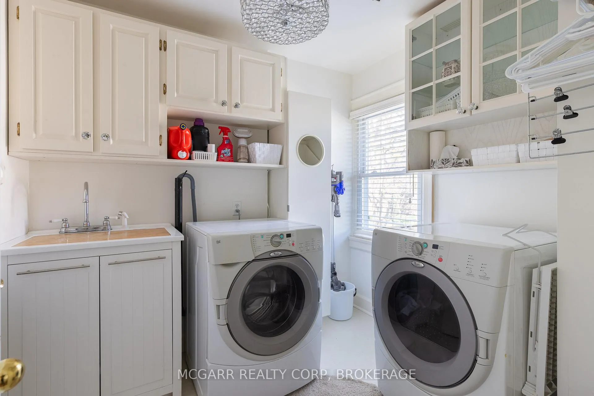 Photo 17 of 62 Hillcrest Avenue, St. Catharines, Old Glenridge — HOMEH